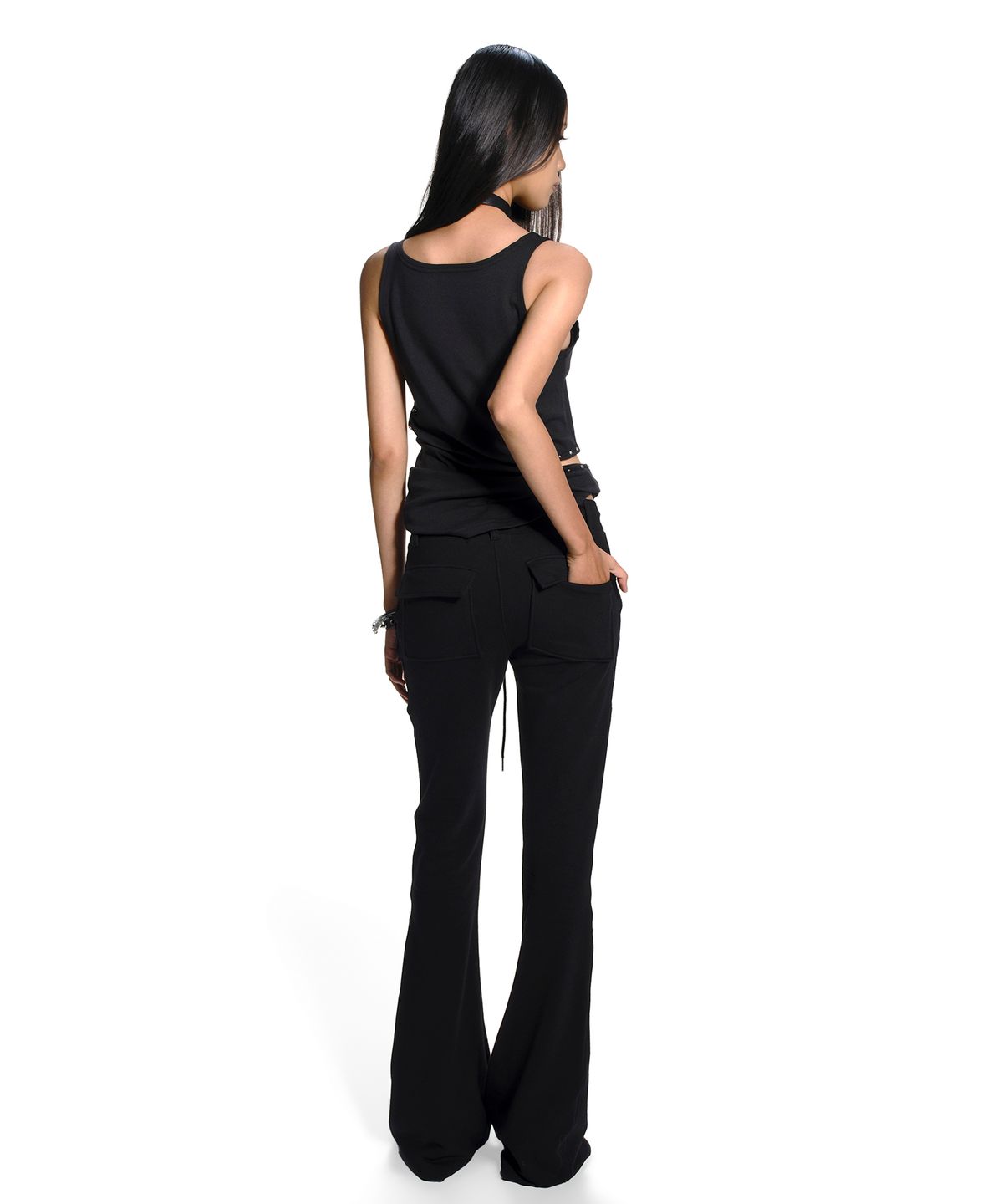 이양(EYANG) ZIPPER LINE BOOTS CUT SWEATPANTS BLACK