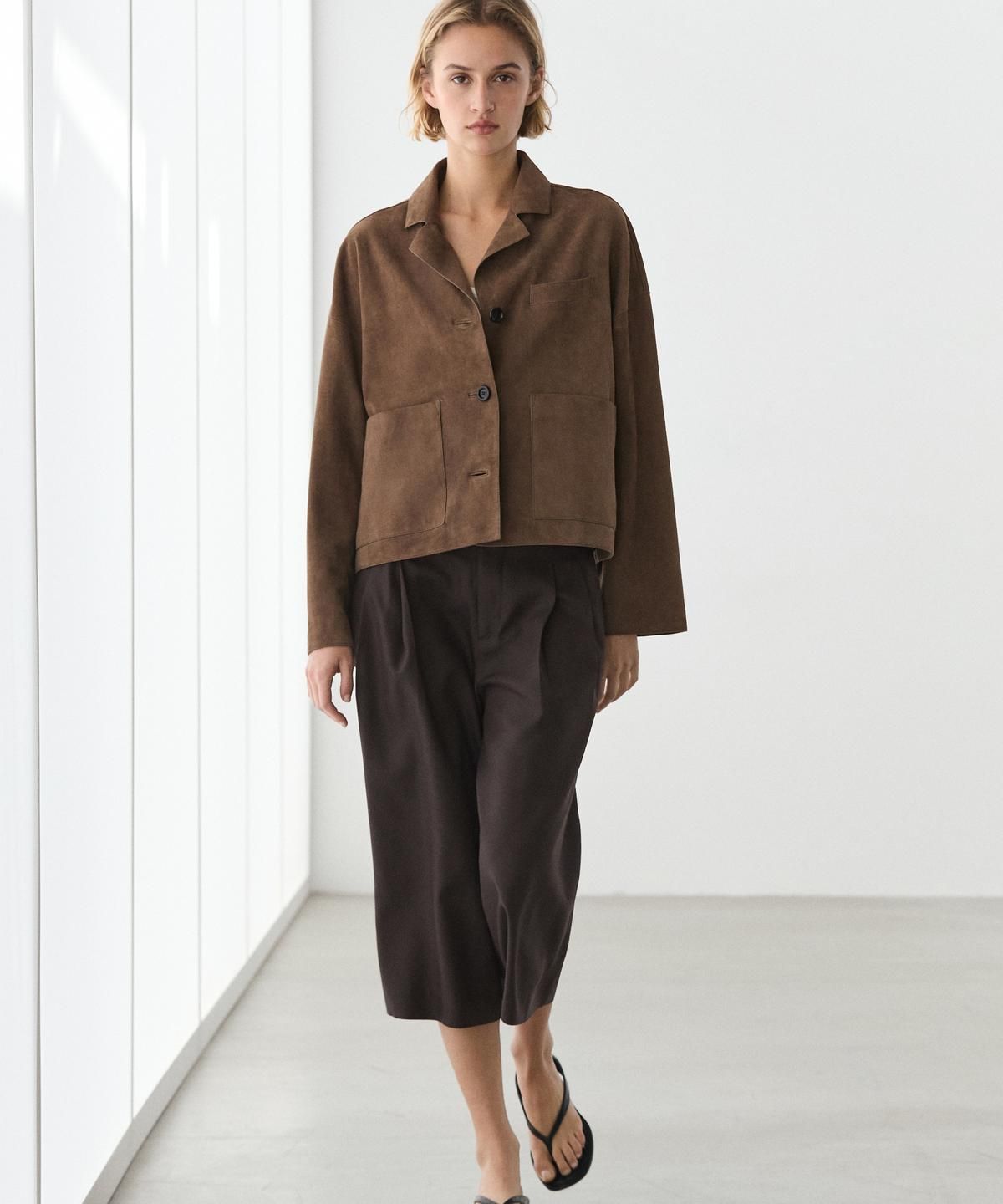 마시모두띠(MASSIMO DUTTI) 플리츠 스웨이드 레더 봄버 자켓