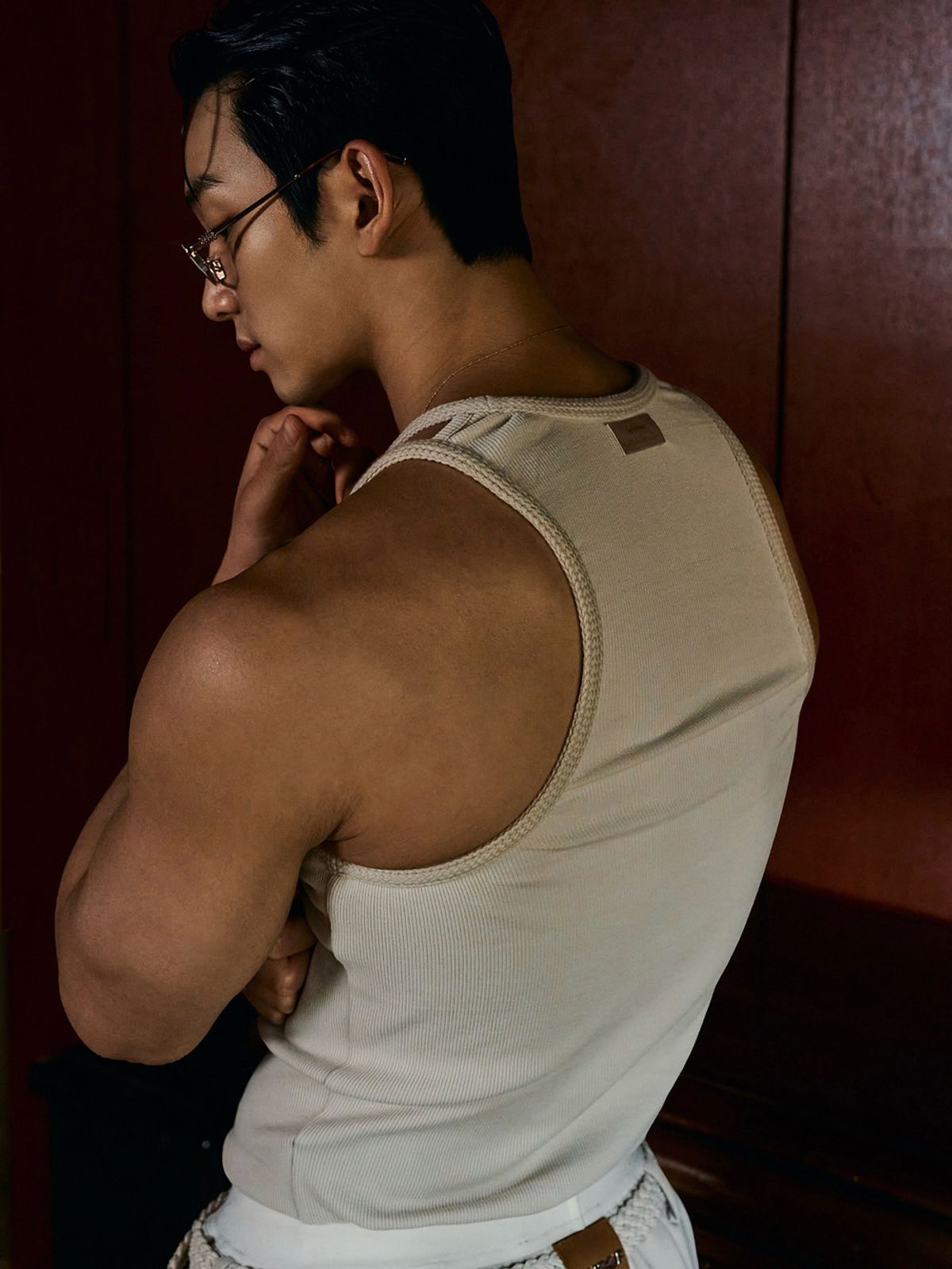 아웃오브(OUTOF) Nomad Strap Shoulder Sleeveless
