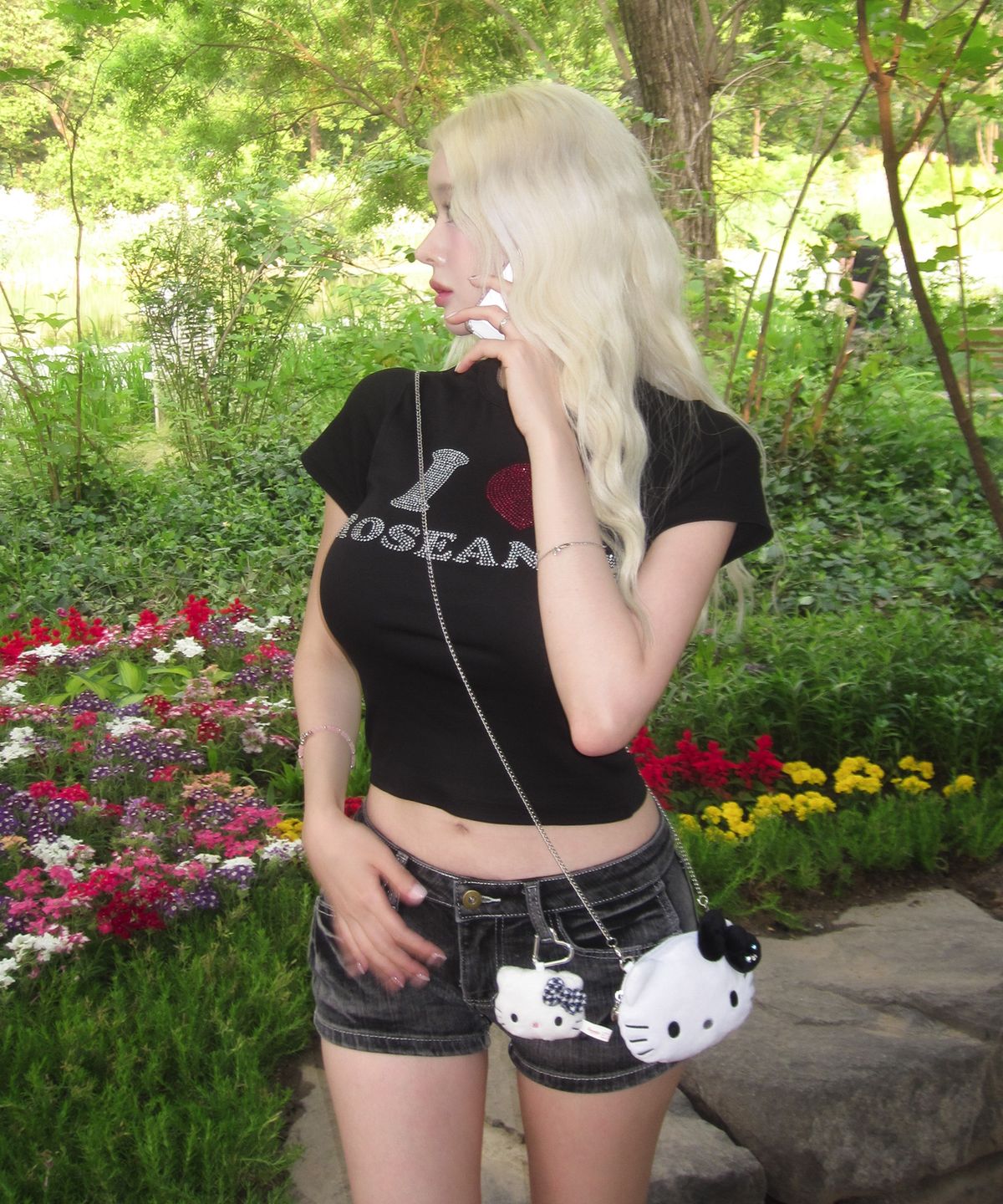 로잔느(ROSEANNE) I︎ LOVE ROSEANNE Twinkle Tee (Black)