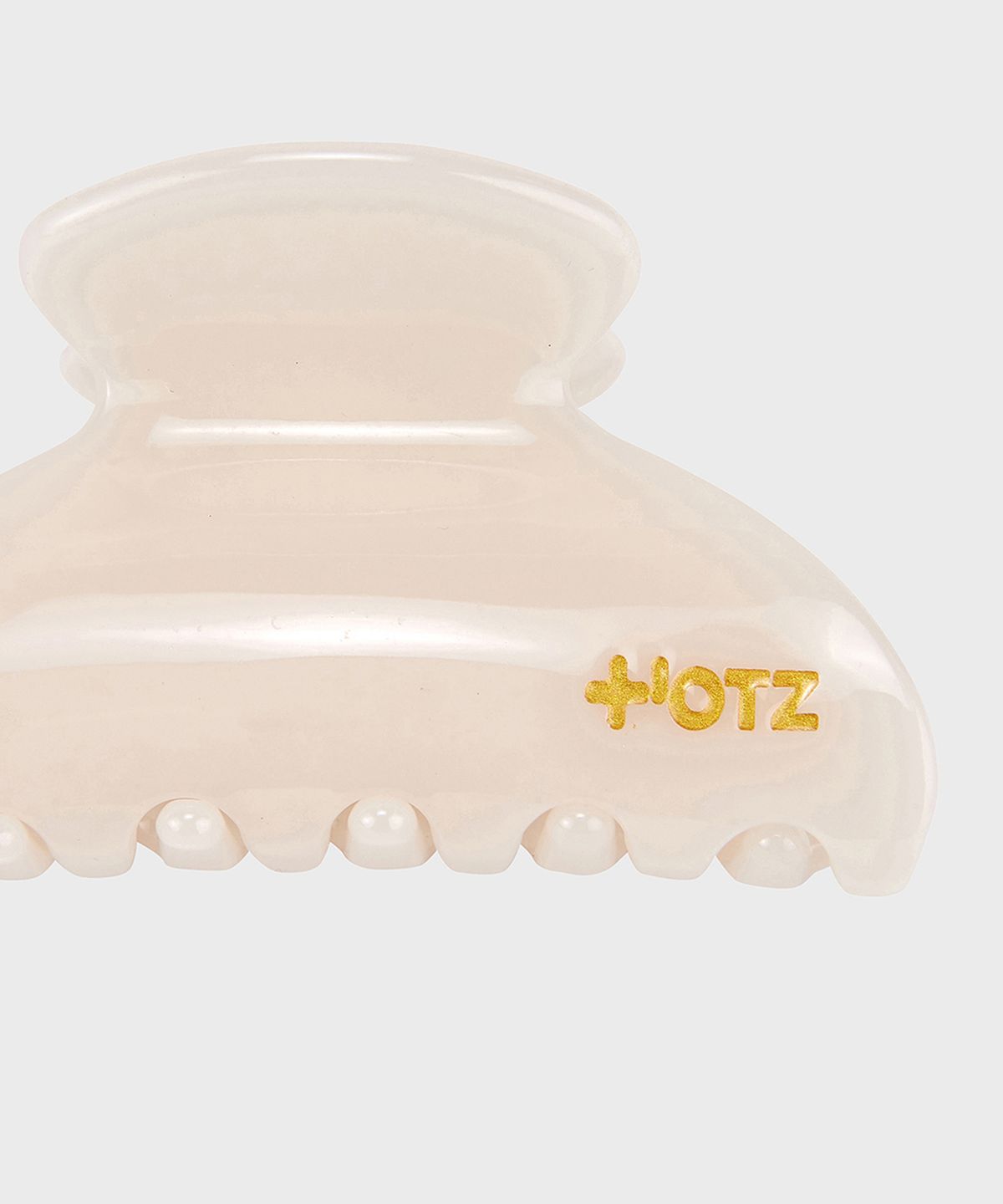 오찌(OTZ) 로고헤어클립 아이보리 OZ62GA301I