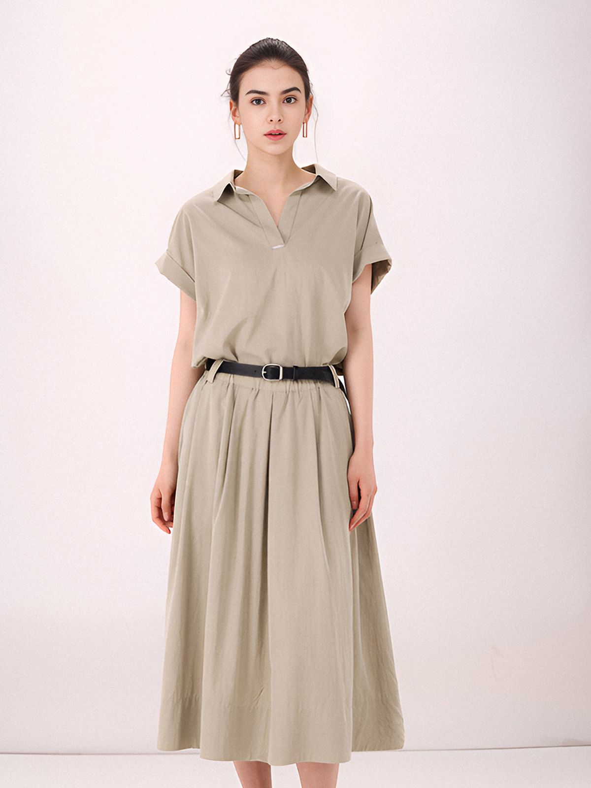아쿠드(ACUD) Half Sleeve Glossy Set-up _Beige