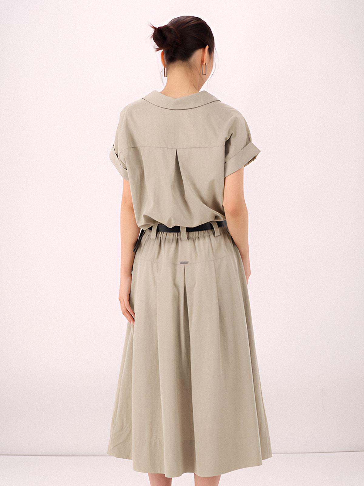 아쿠드(ACUD) Half Sleeve Glossy Set-up _Beige