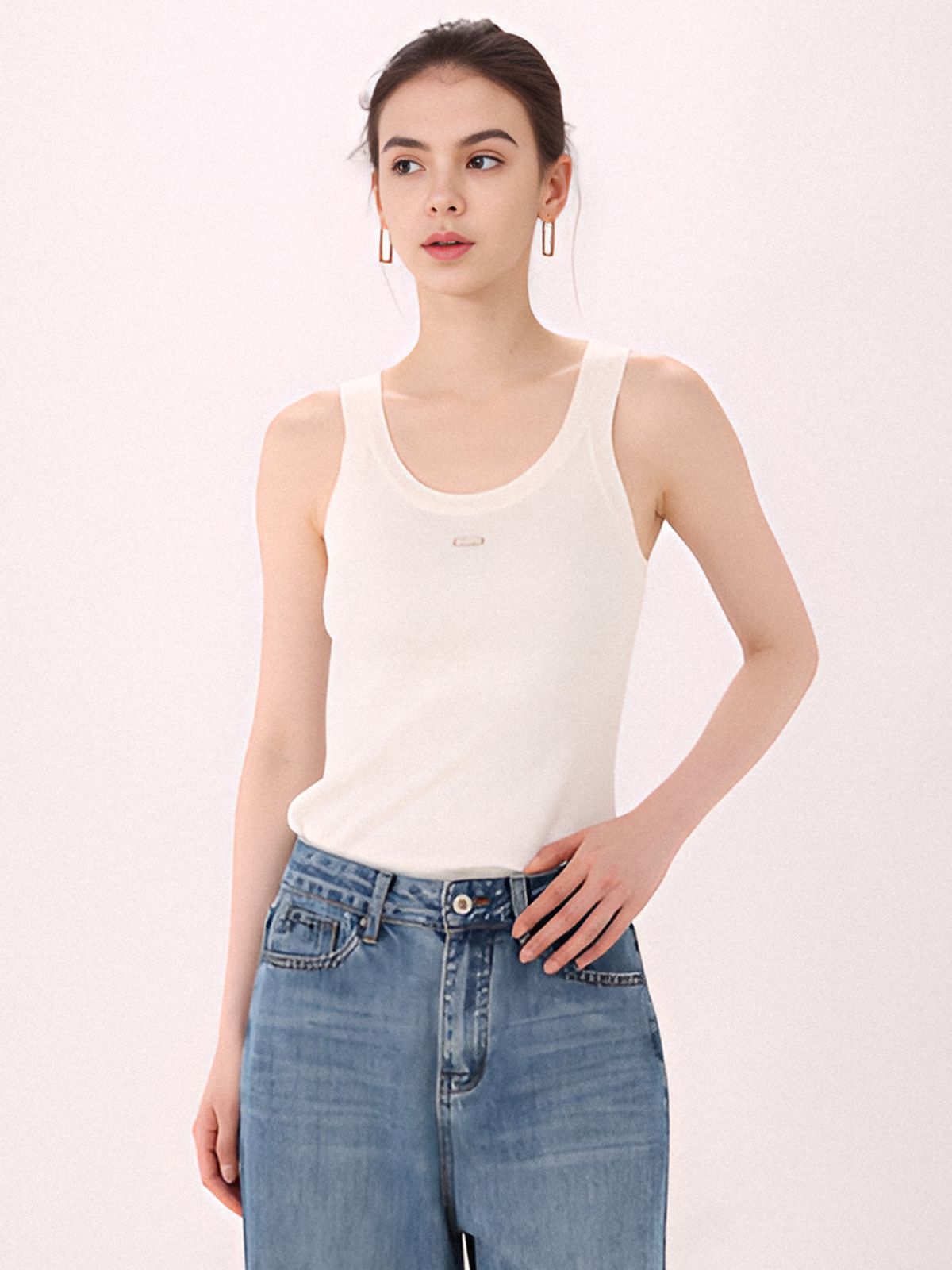 아쿠드(ACUD) Sleeveless Ribbed Knit _Ivory