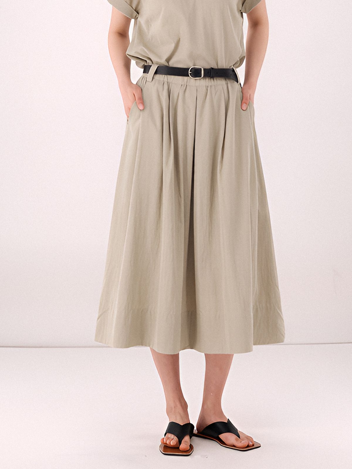 아쿠드(ACUD) Barrel Volume Skirt _Beige