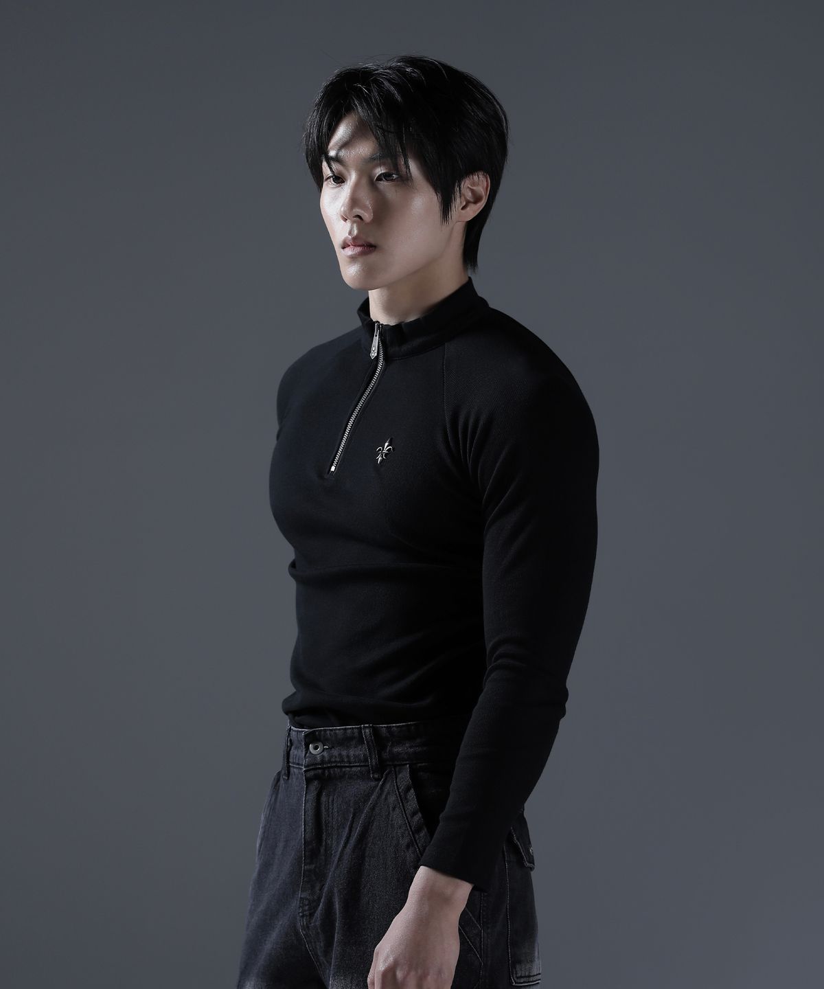 카미드(CARMID) 엔틱 반집업 긴팔 [블랙]