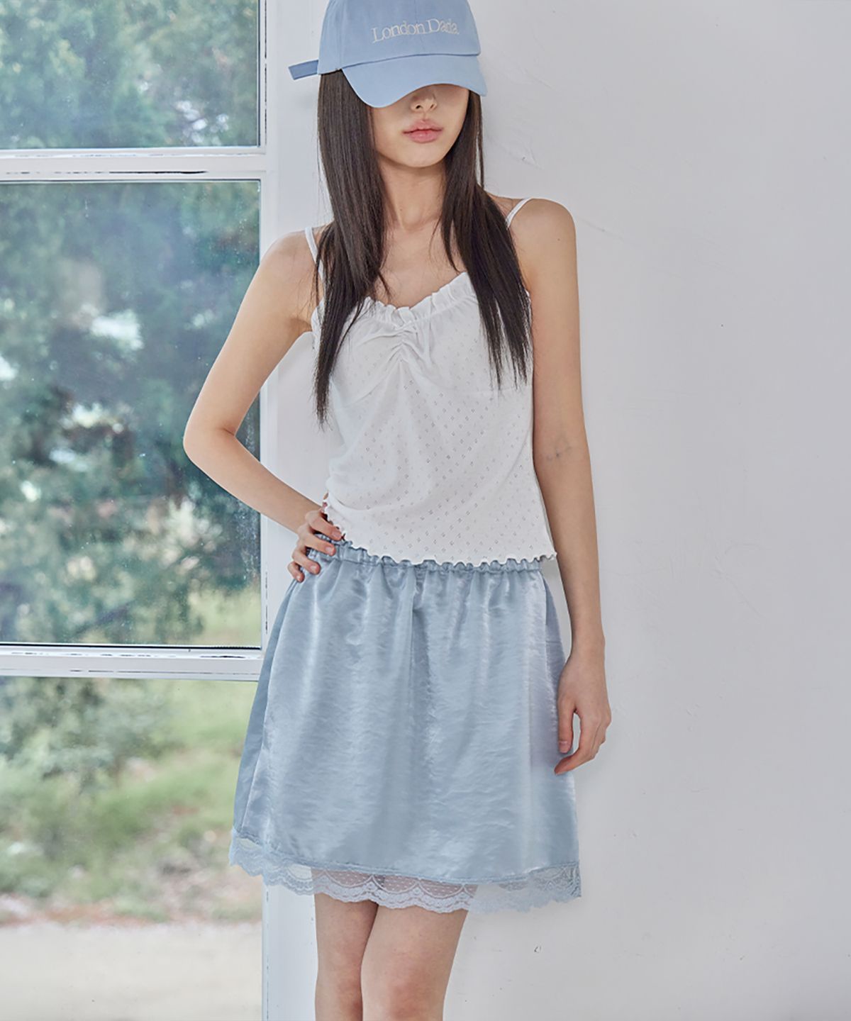 런던다다(LONDONDADA) Satin Lace Hem Mini Skirt, PALE BLUE