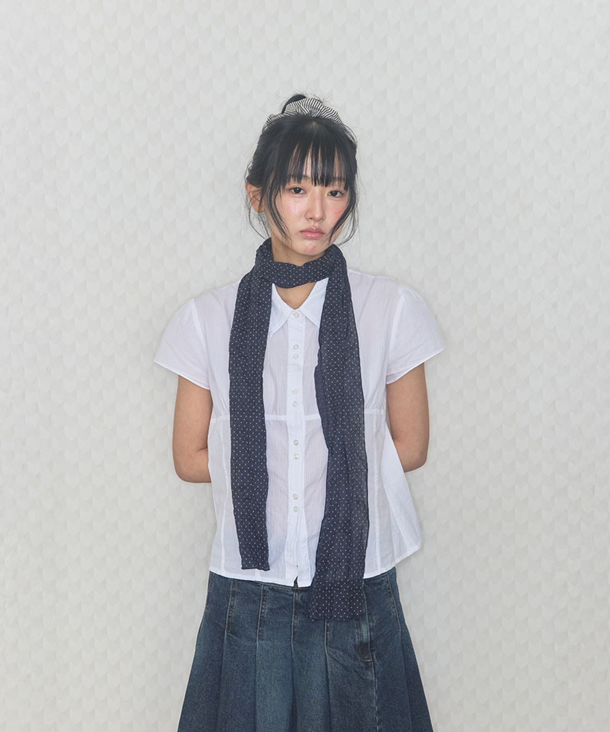 키이비(KIIBI) vintage dot scarf navy
