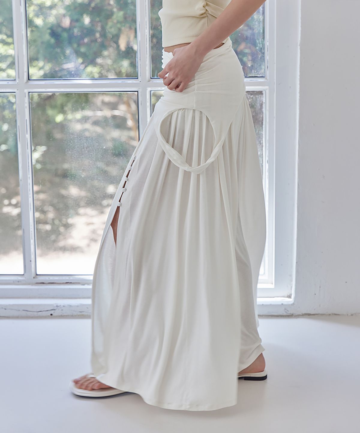 런던다다(LONDONDADA) Draped Shirring 2-Way Maxi Dress, IVORY