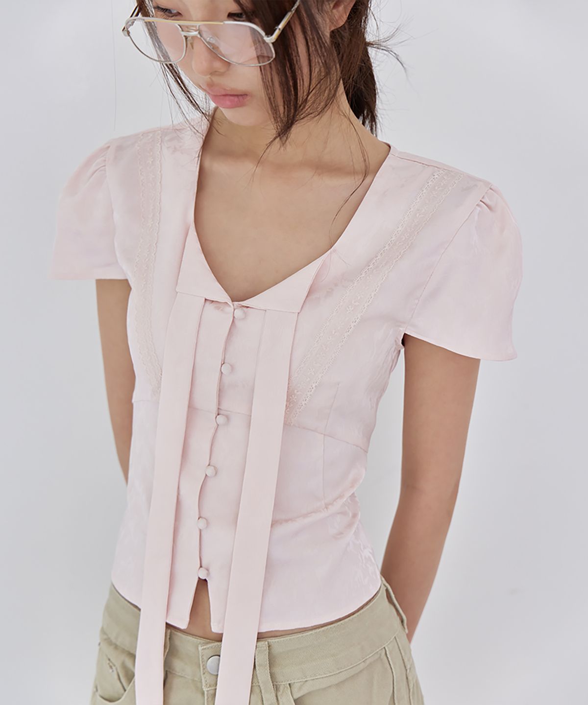 런던다다(LONDONDADA) Floral Jacquard Lace Tie Blouse, PINK