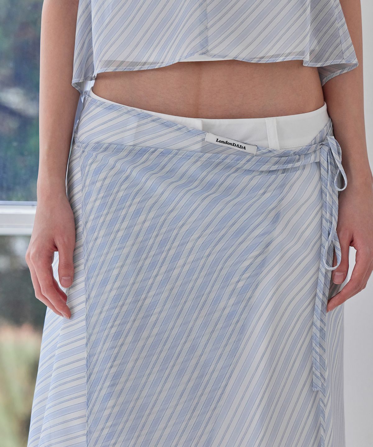 런던다다(LONDONDADA) Sheer Stripe Wrap Satin Skirt, BLUE