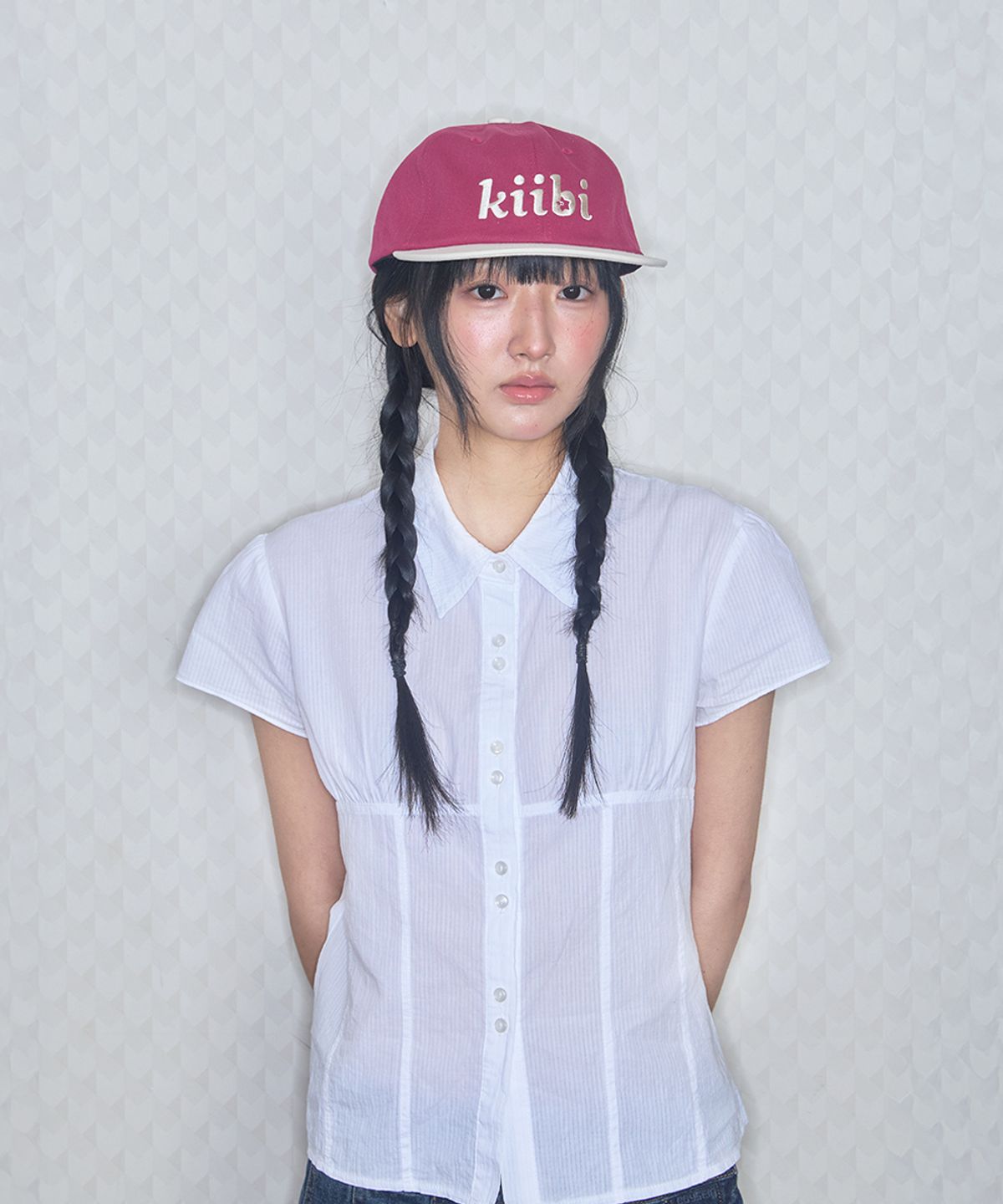 키이비(KIIBI) logo two tone cap red & ivory