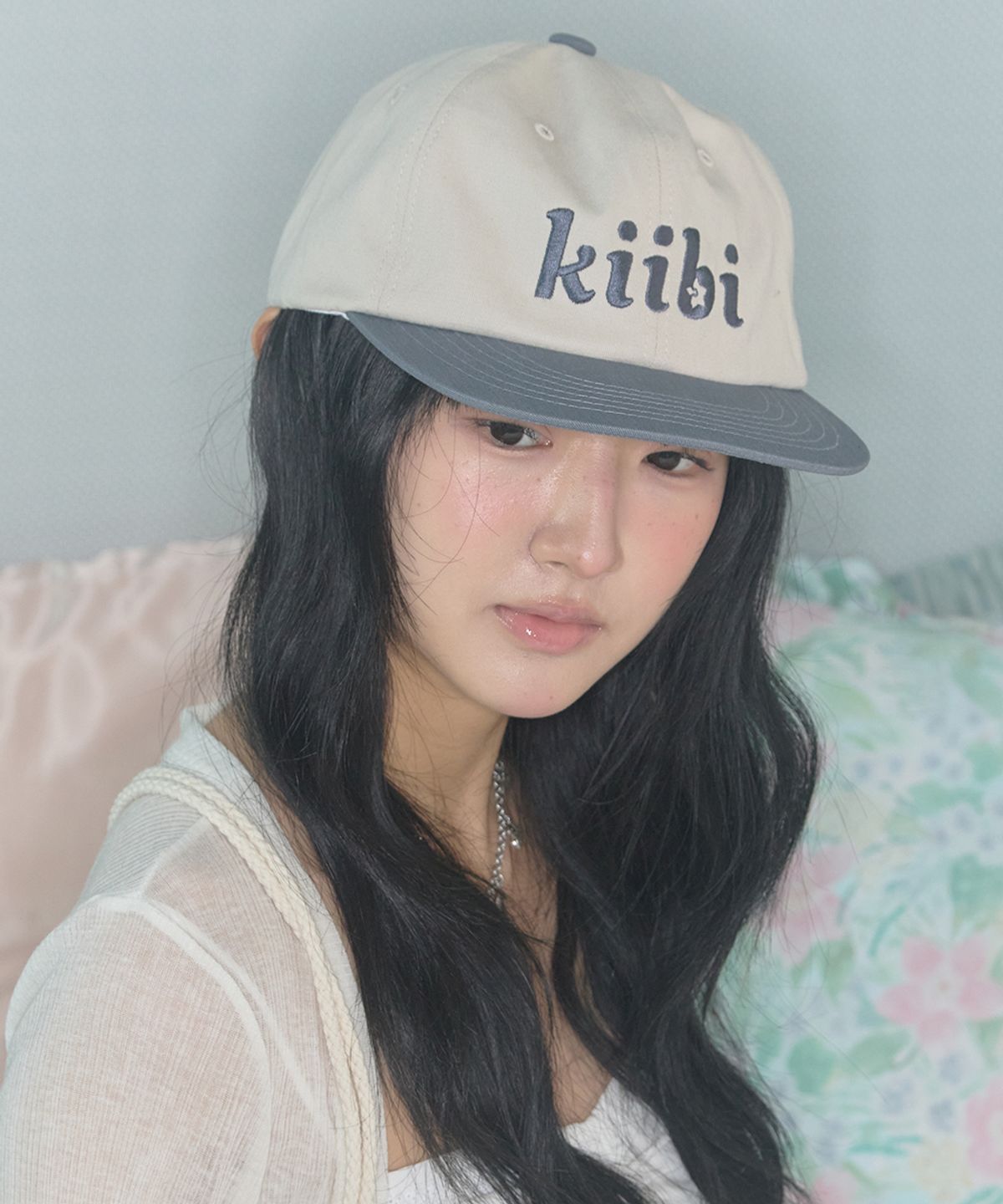 키이비(KIIBI) logo two tone cap oatmeal & dusty blue