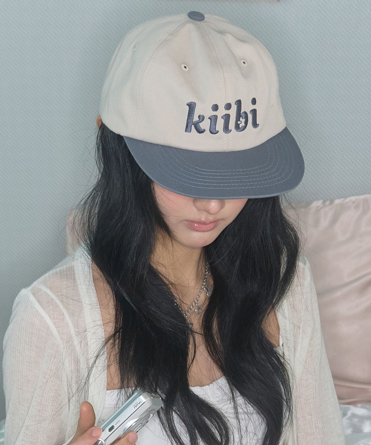 키이비(KIIBI) logo two tone cap oatmeal & dusty blue