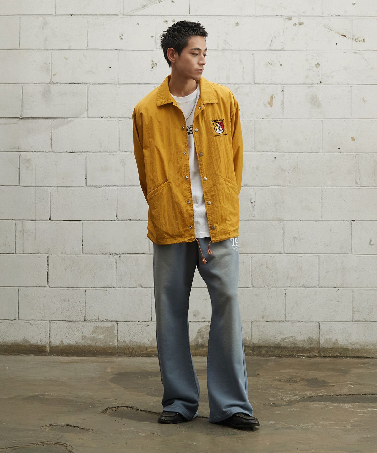 크래키(KRAKKI) [Unisex] Coach Jacket_Yellow [KR265PUJ411]