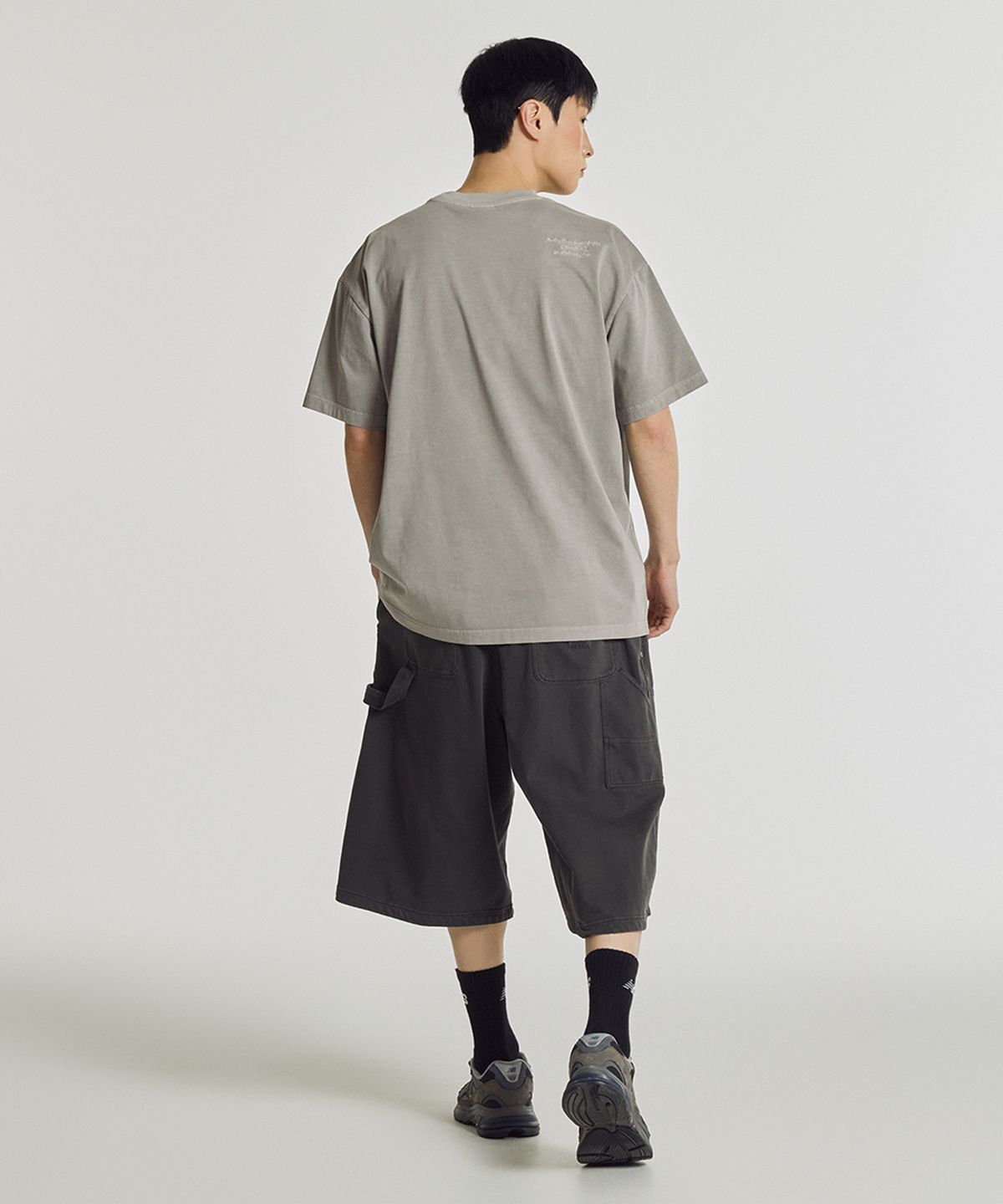 뉴발란스(NEW BALANCE) NBNEG21453 / UNI 에센셜 시그니처 다잉 반팔티 (DYEING GRAY)