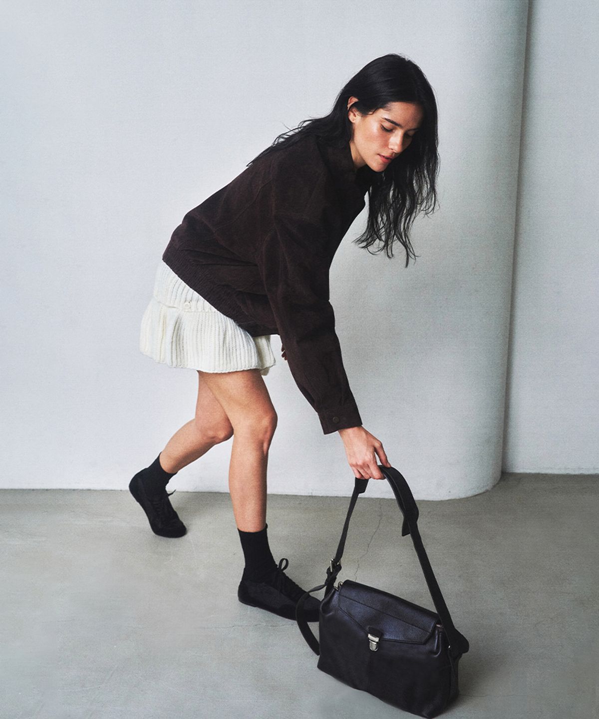 넛넛(NUTNUT) Aure Buckle Flap Bag - BROWN