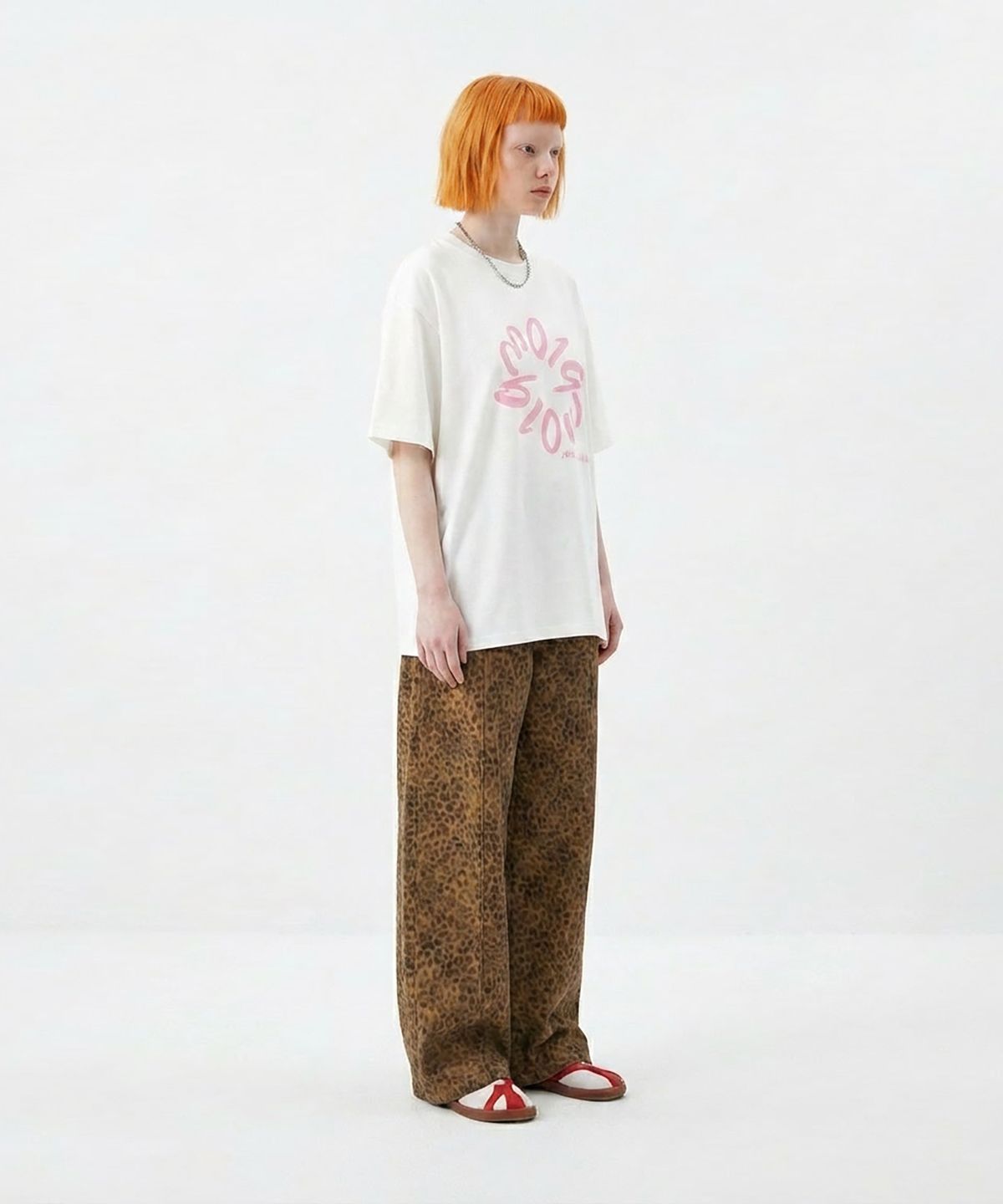 블로우(BLOW) PIGMENT_TYPOGRAPHY T-SHIRT [PINK LOGO]