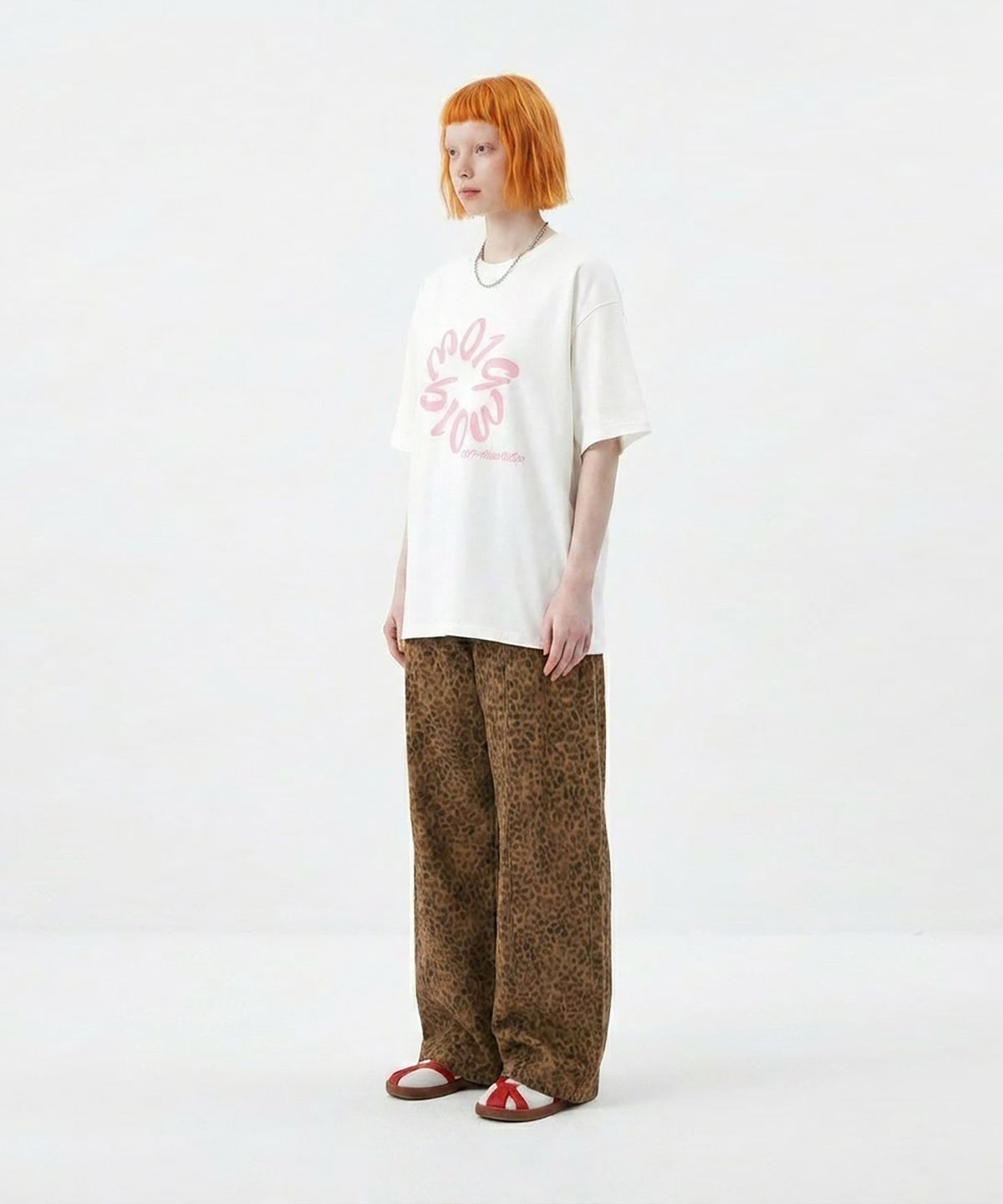 블로우(BLOW) PIGMENT_TYPOGRAPHY T-SHIRT [PINK LOGO]