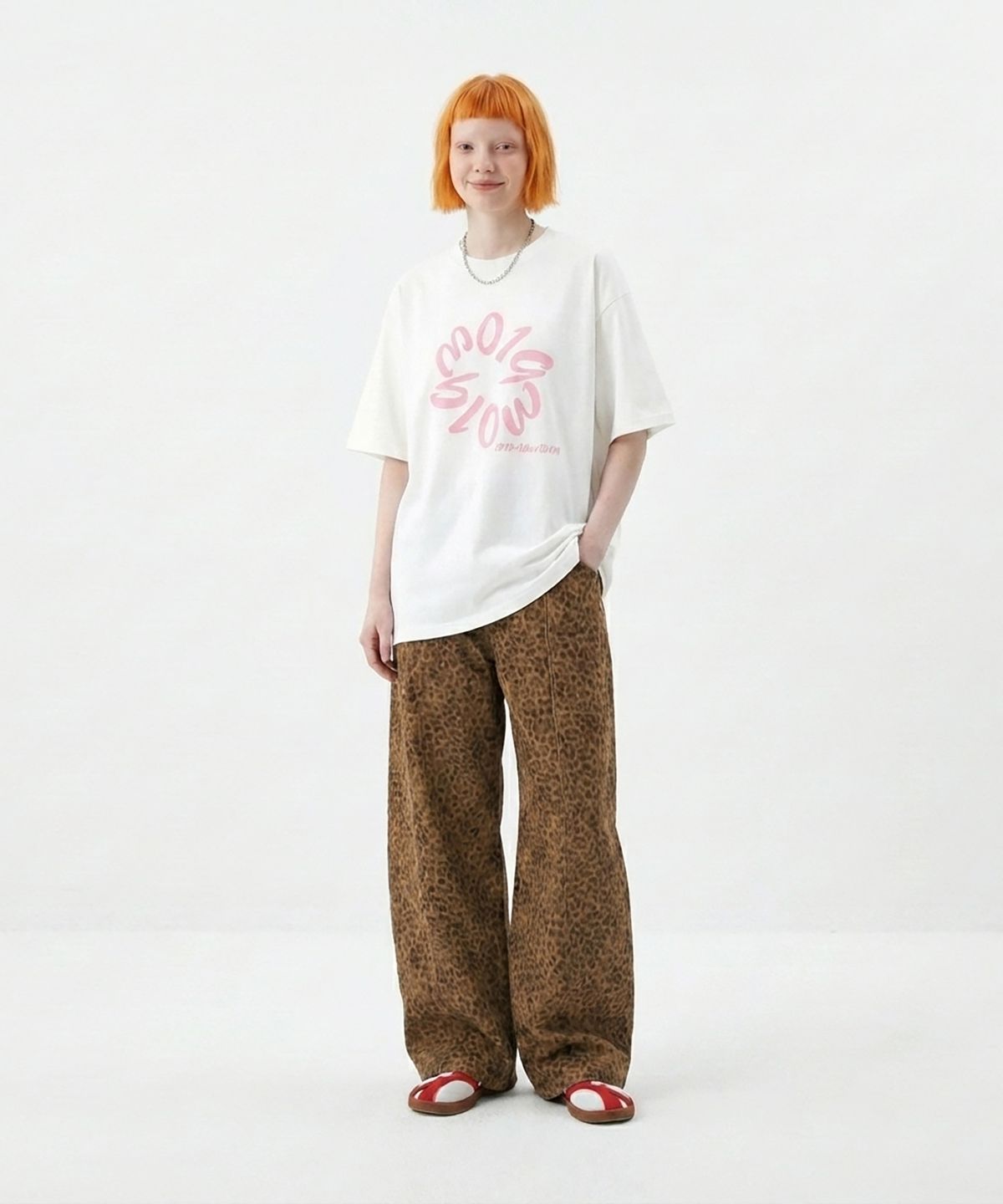 블로우(BLOW) PIGMENT_TYPOGRAPHY T-SHIRT [PINK LOGO]