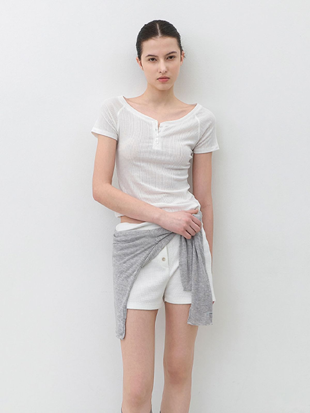 아틀리에 나인(ATELIER NAIN) AN SOFT RIBBED BUTTON UP SLIM HALF T (T-7231)