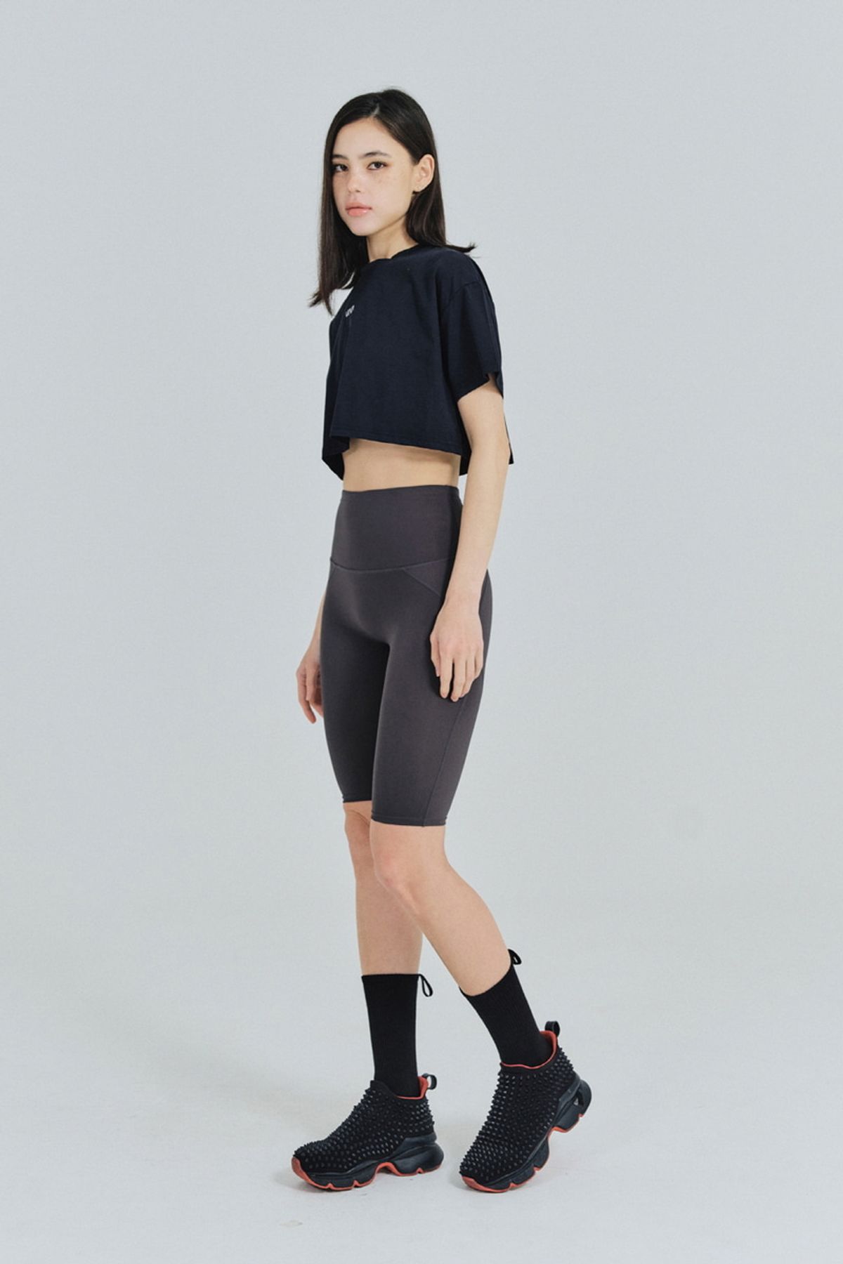 비나앤코(VINAANDCO) 5부 힙업레깅스 - 다크그레이 (XS/S/M/L)