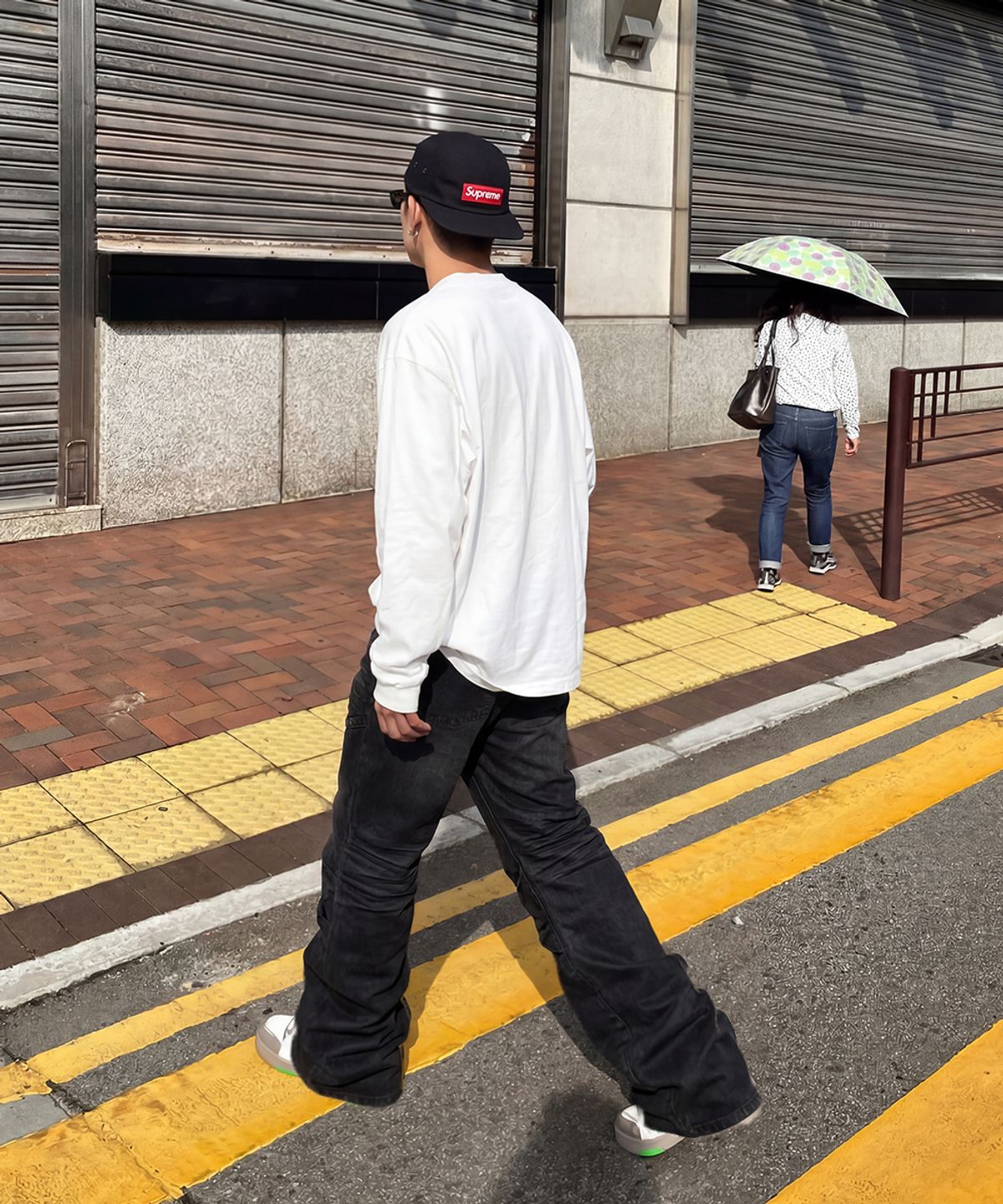 아티스트웨어(ARTISTWEAR) [ATW] 크리즈 부츠컷 데님팬츠