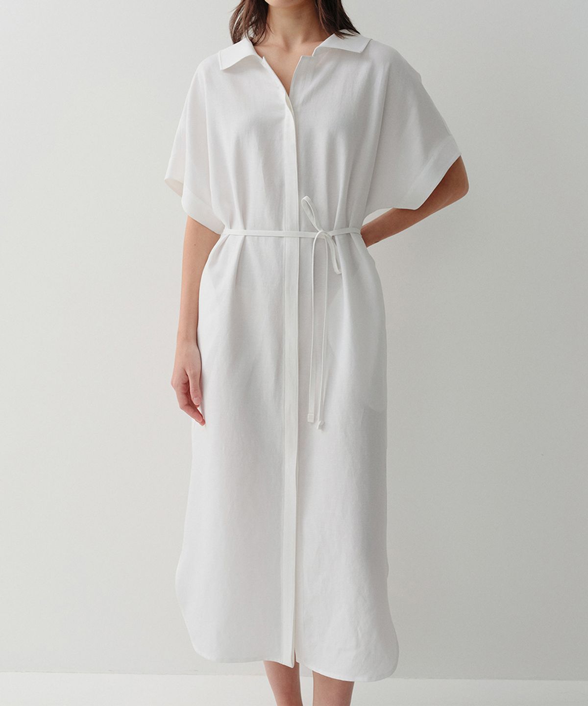 이아(EAAH) MALLOW LINEN SHIRT DRESS (WHITE)