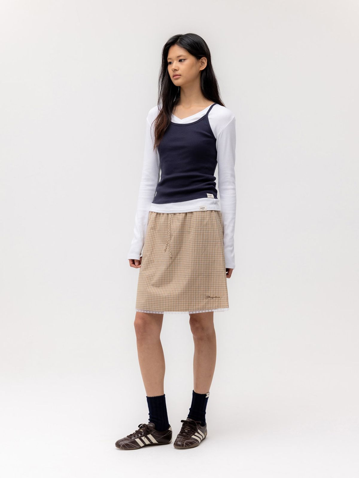 글로니(GLOWNY) G CLASSIC LACE-UP MIDI SKIRT (BEIGE)