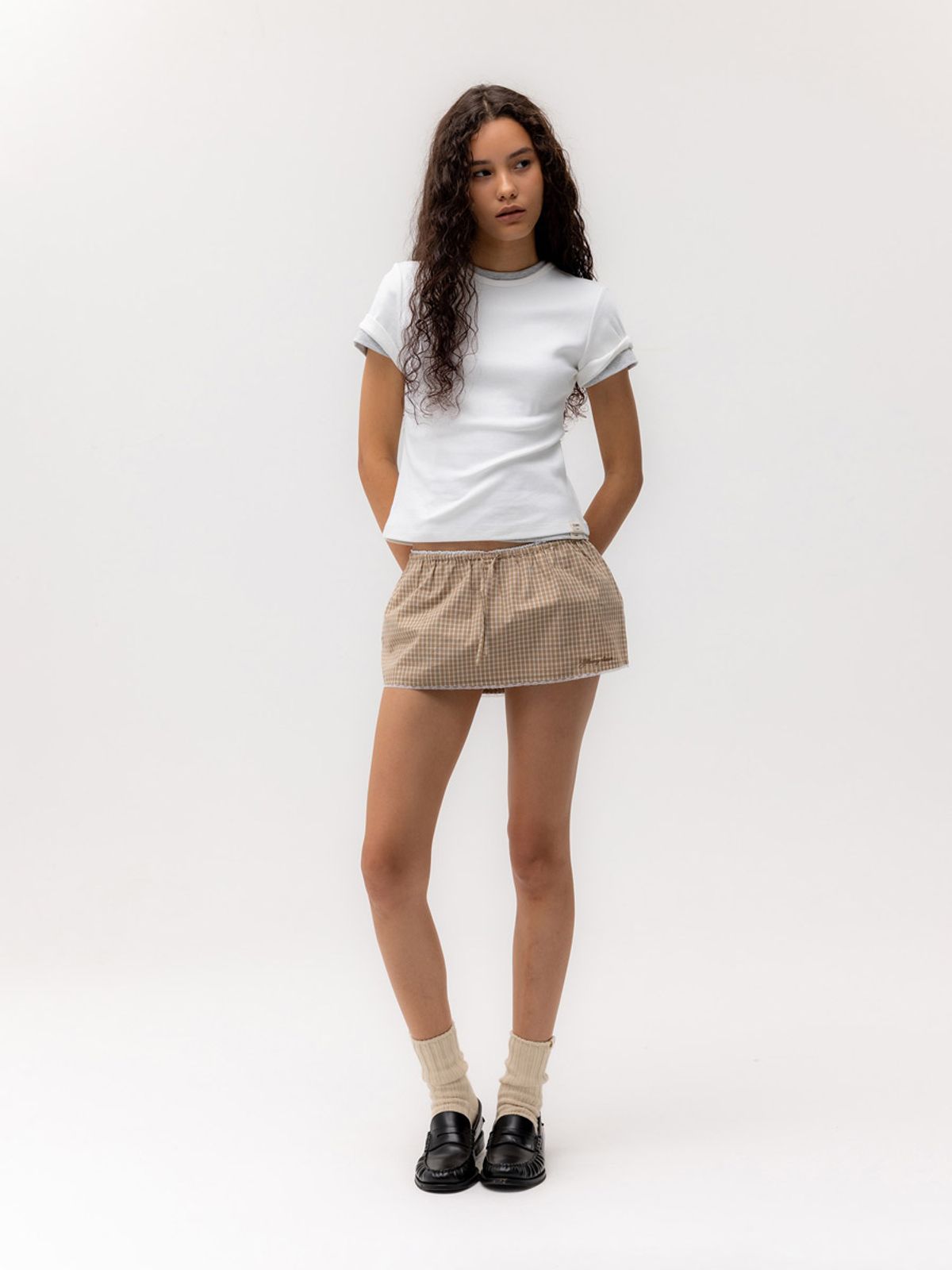 글로니(GLOWNY) G CLASSIC LACE-UP MINI SKIRT (BEIGE)
