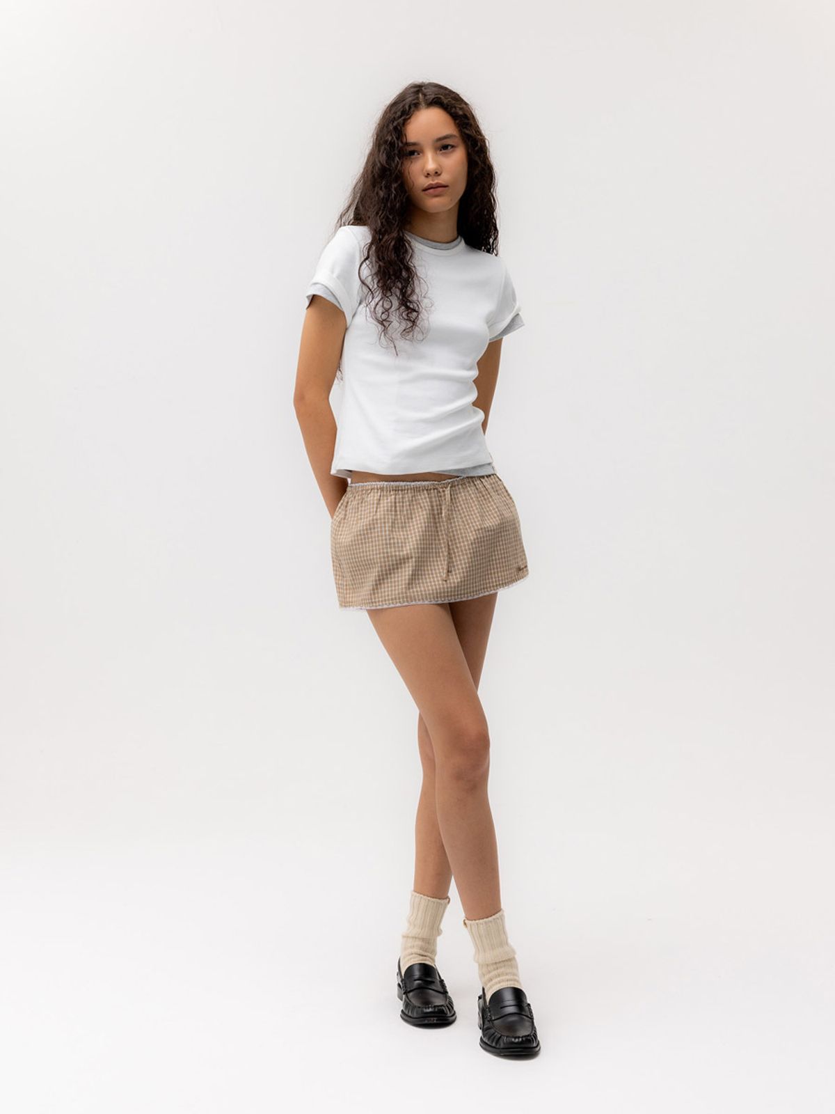 글로니(GLOWNY) G CLASSIC LACE-UP MINI SKIRT (BEIGE)