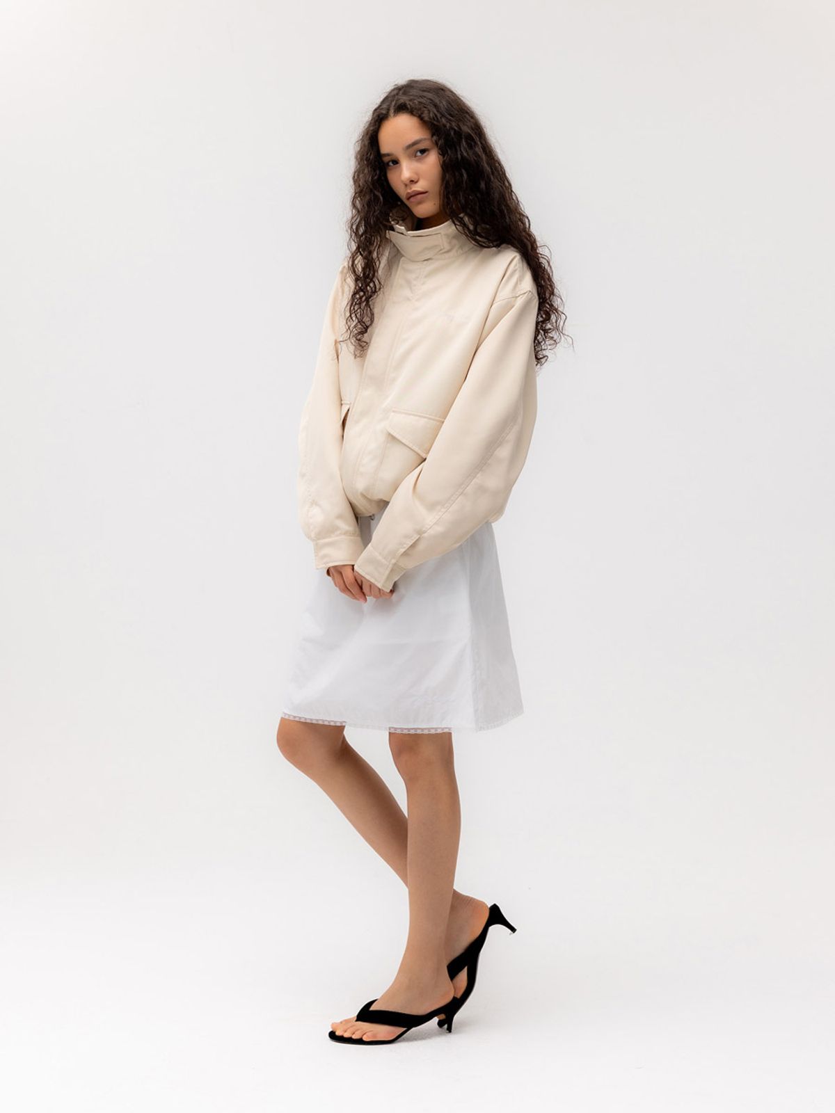 글로니(GLOWNY) G SOFT BLOUSON JACKET (BEIGE)