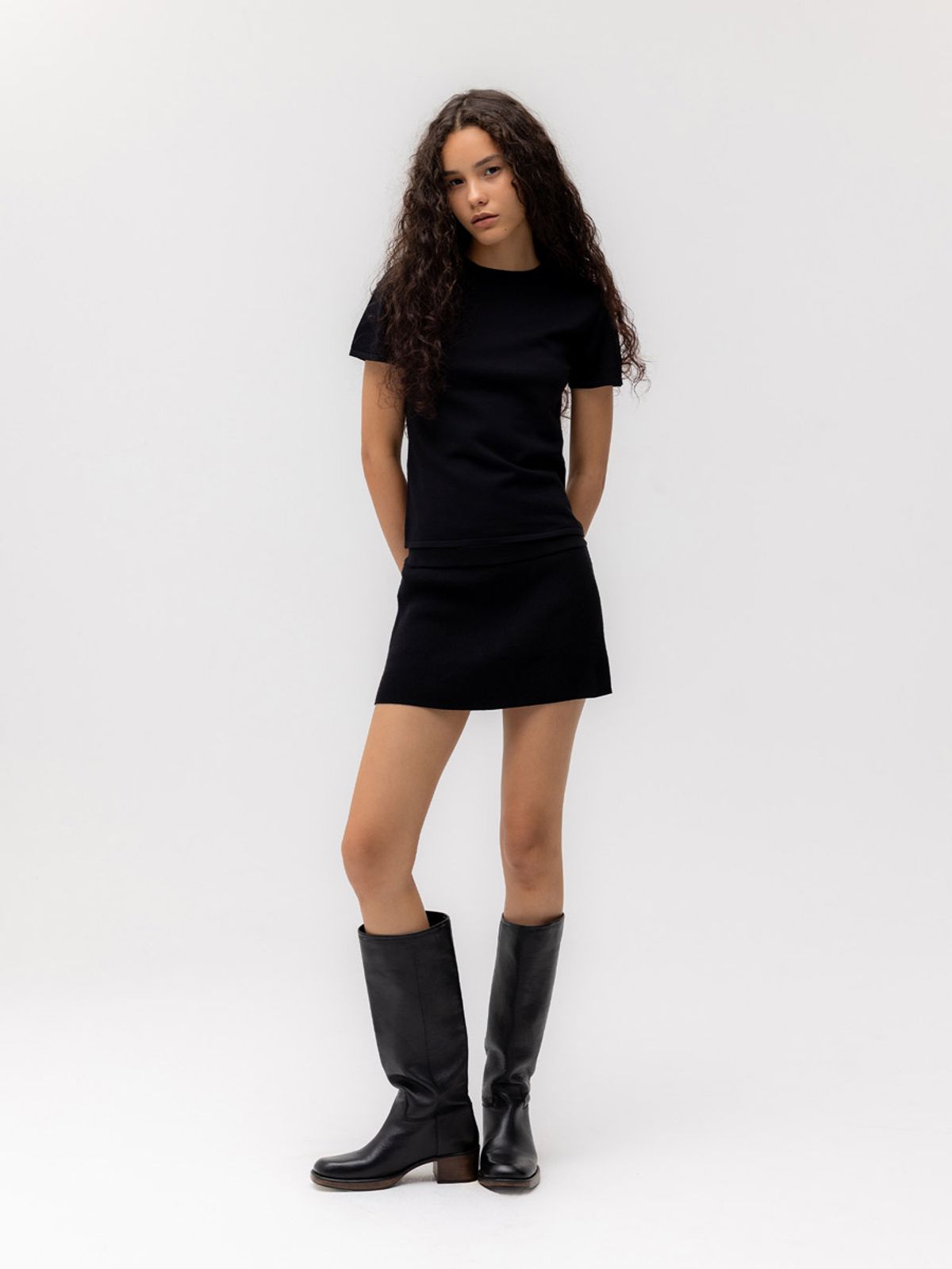 글로니(GLOWNY) G BABY KNIT TEE (BLACK)