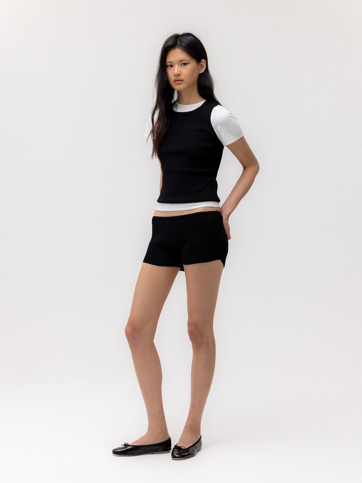 글로니(GLOWNY) G KNIT REST SHORTS (BLACK)