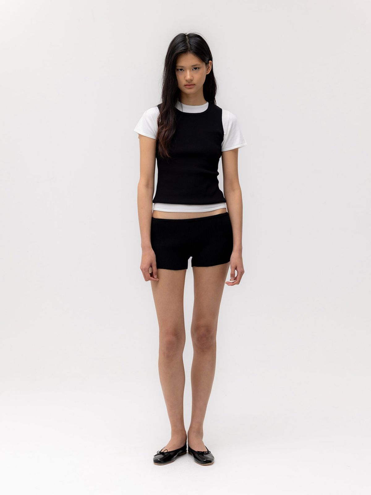 글로니(GLOWNY) G REST KNIT SLEEVELESS (BLACK)