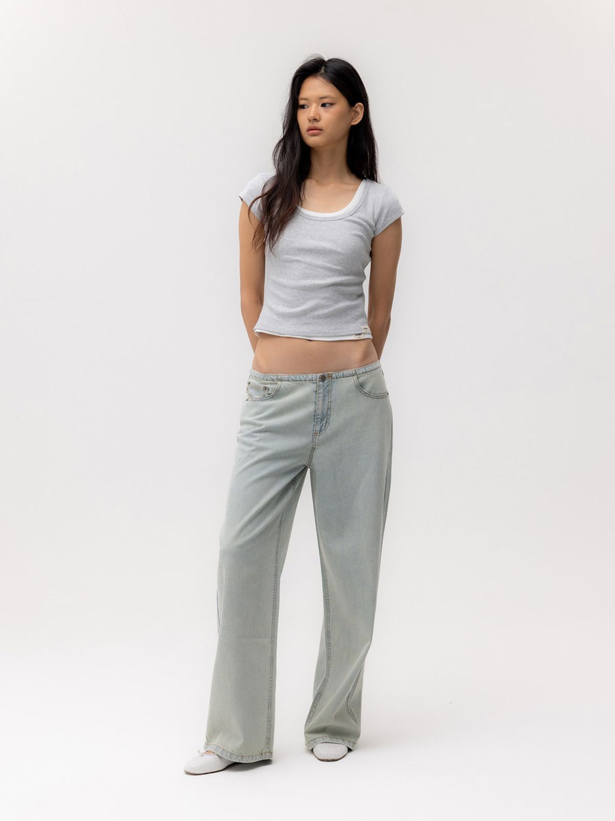 글로니(GLOWNY) G DEEP SCOOP TEE (MELANGE GRAY)
