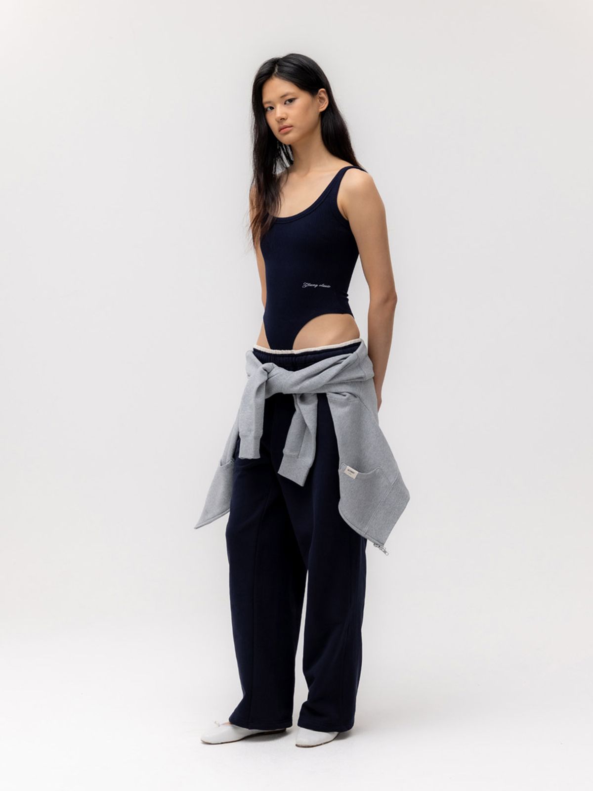 글로니(GLOWNY) G CONTRAST SWEATPANTS 2.0 (NAVY)