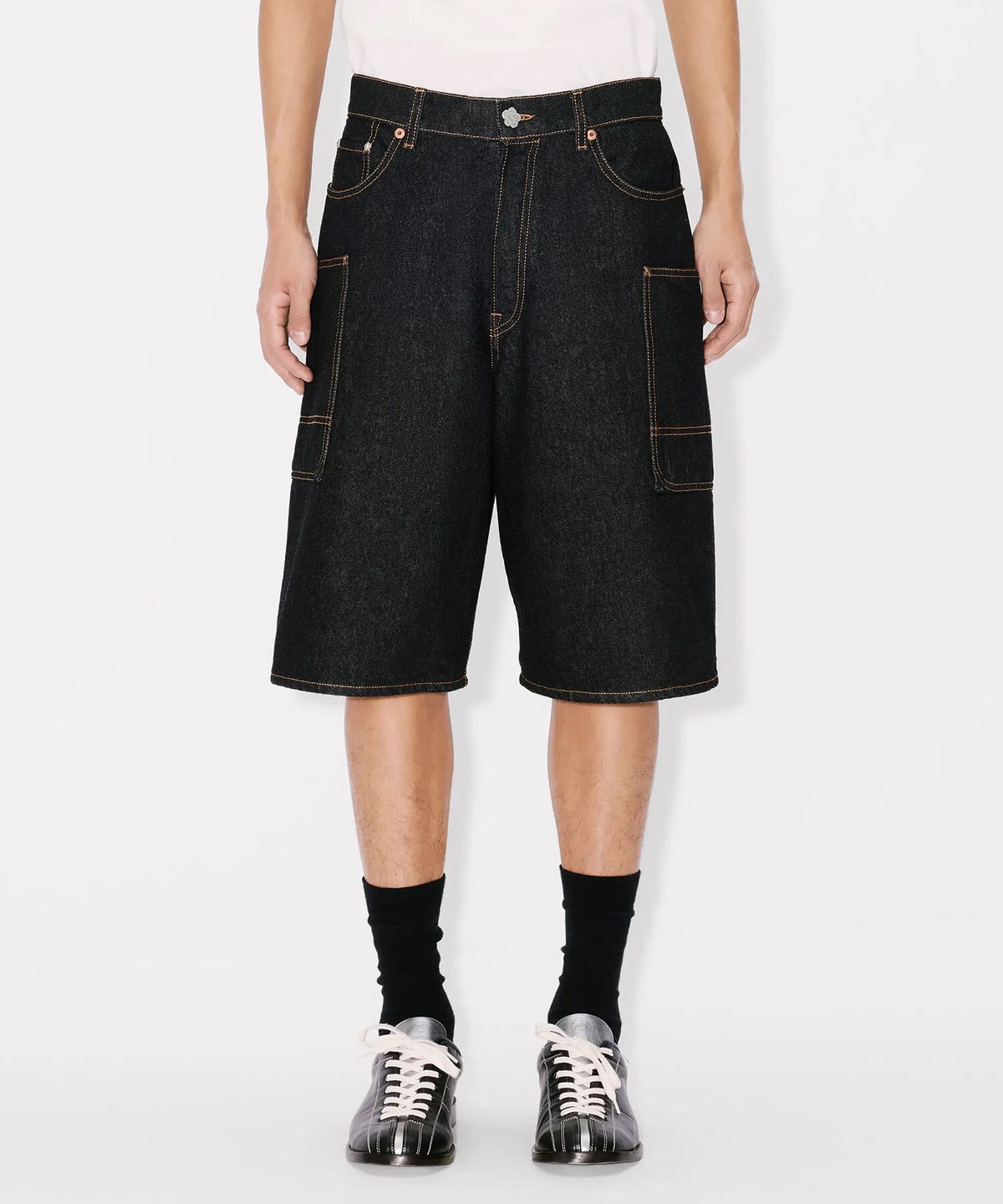 겐조(KENZO) 남성 26SS 카고 몽키 핏 쇼츠_K265AMP107BLB