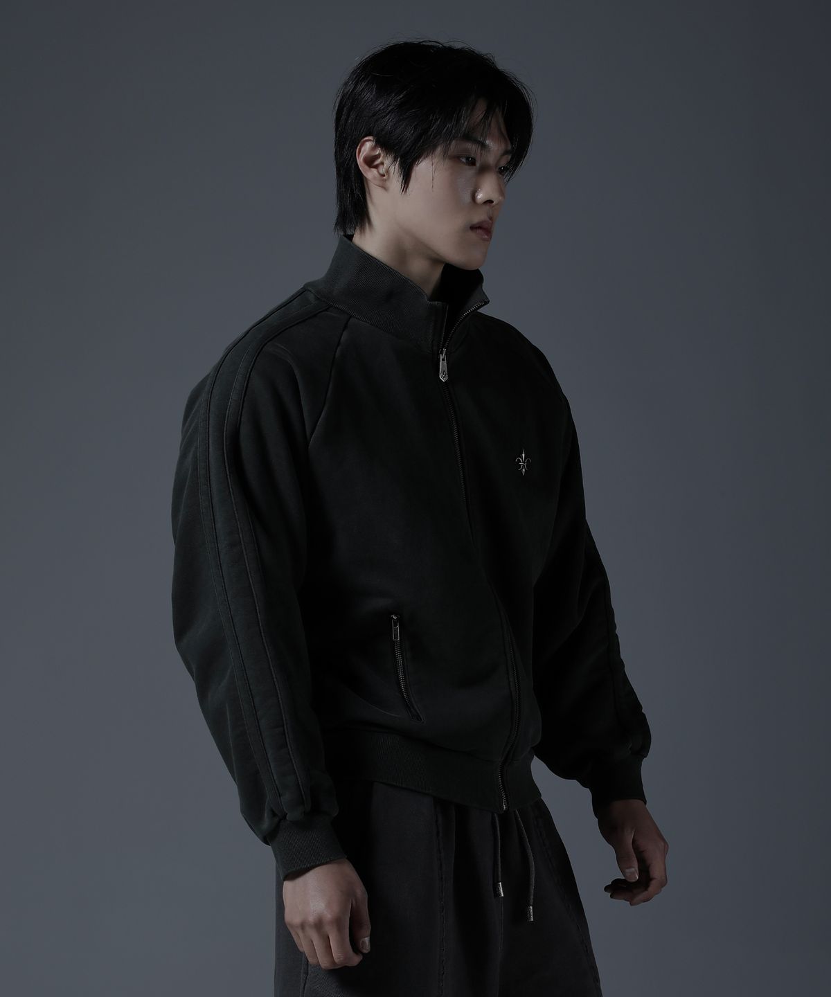 카미드(CARMID) 엔틱 피그먼트 져지 [다크 카키]