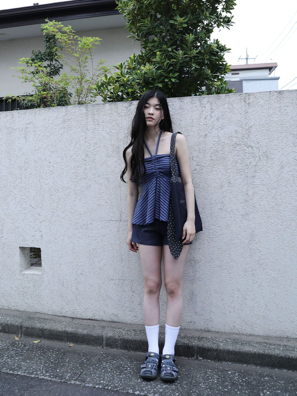 어글리쉐도우(UGLYSHADOW) 스티치 포인트 쇼츠(네이비)
