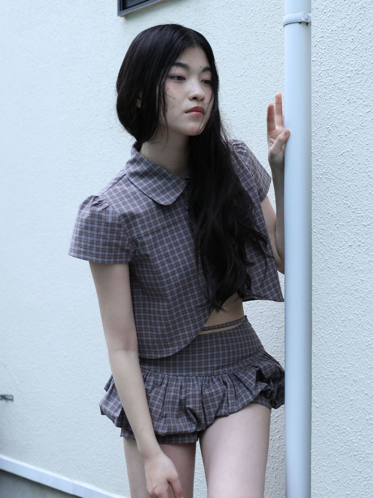 어글리쉐도우(UGLYSHADOW) 체커드 펌킨 스커트 팬츠(브라운)