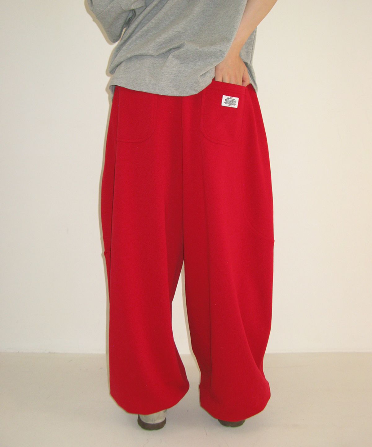 론론(RONRON) MINI HEART BALLOON JOGGER PANTS RED