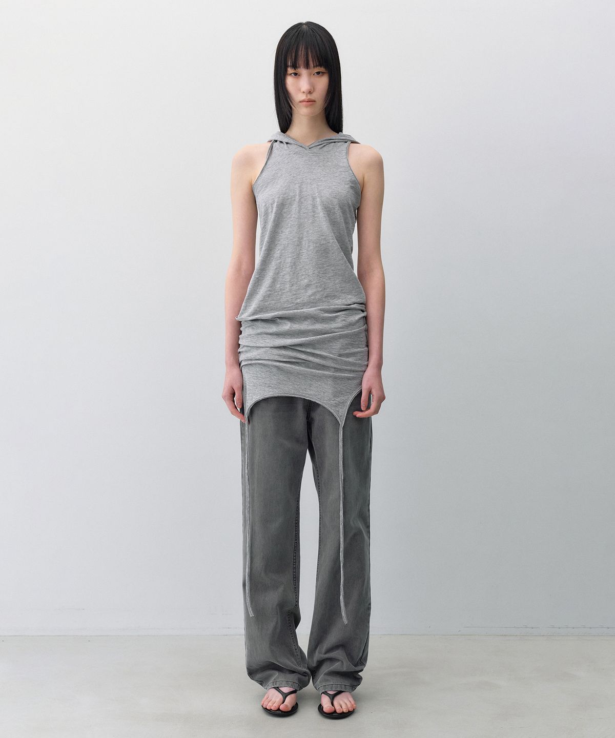 인사일런스 우먼(INSILENCE WOMEN) 레이어드 후디 슬리브리스 MELANGE GREY