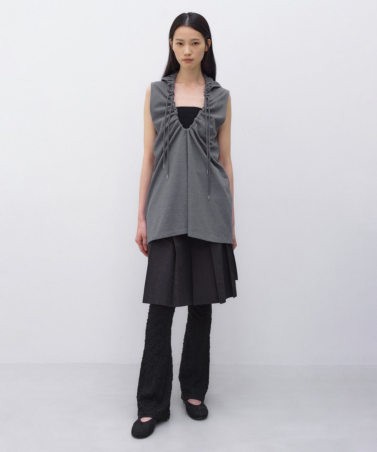 인사일런스 우먼(INSILENCE WOMEN) 스트링 후디드 탑 MELANGE GREY