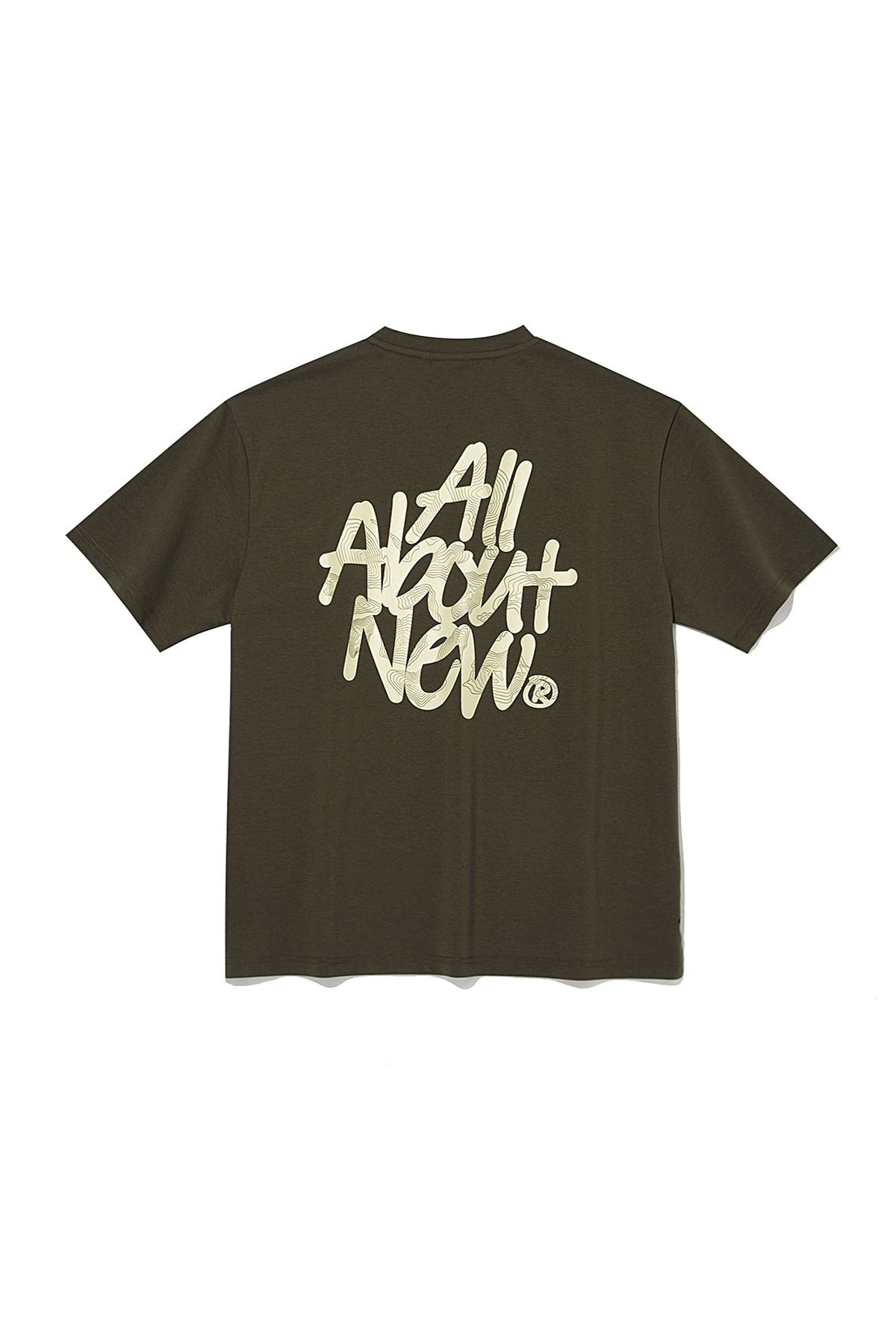 올어바웃뉴(ALL ABOUT NEW) 로고 변형 반팔 티셔츠 브라운 ANA2TM12ABR