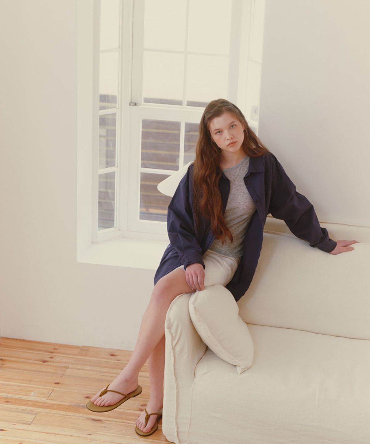 스러움(SEUREOUM) Ines Layer Shirt_Navy