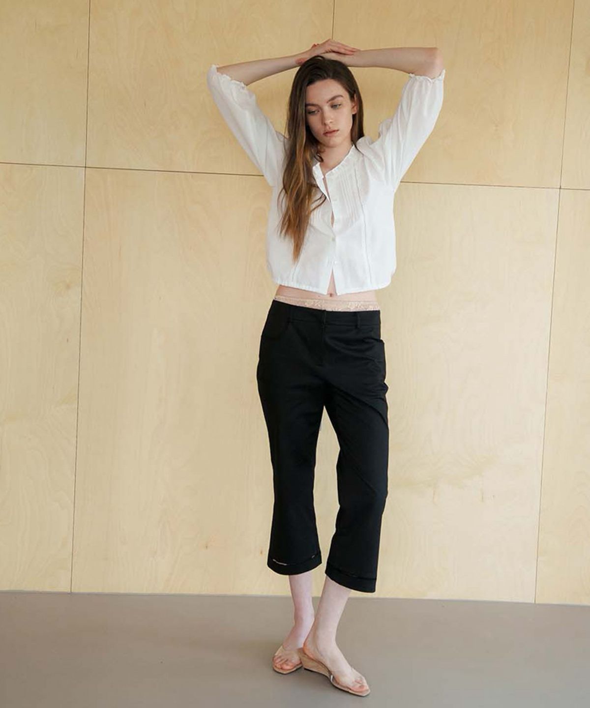 스러움(SEUREOUM) Chloe Blouse_Ivory