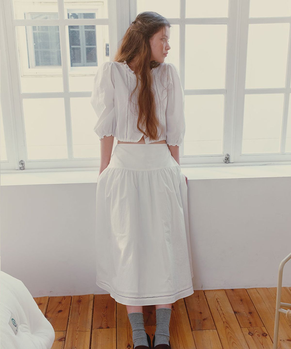 스러움(SEUREOUM) Simone Shirring Skirt