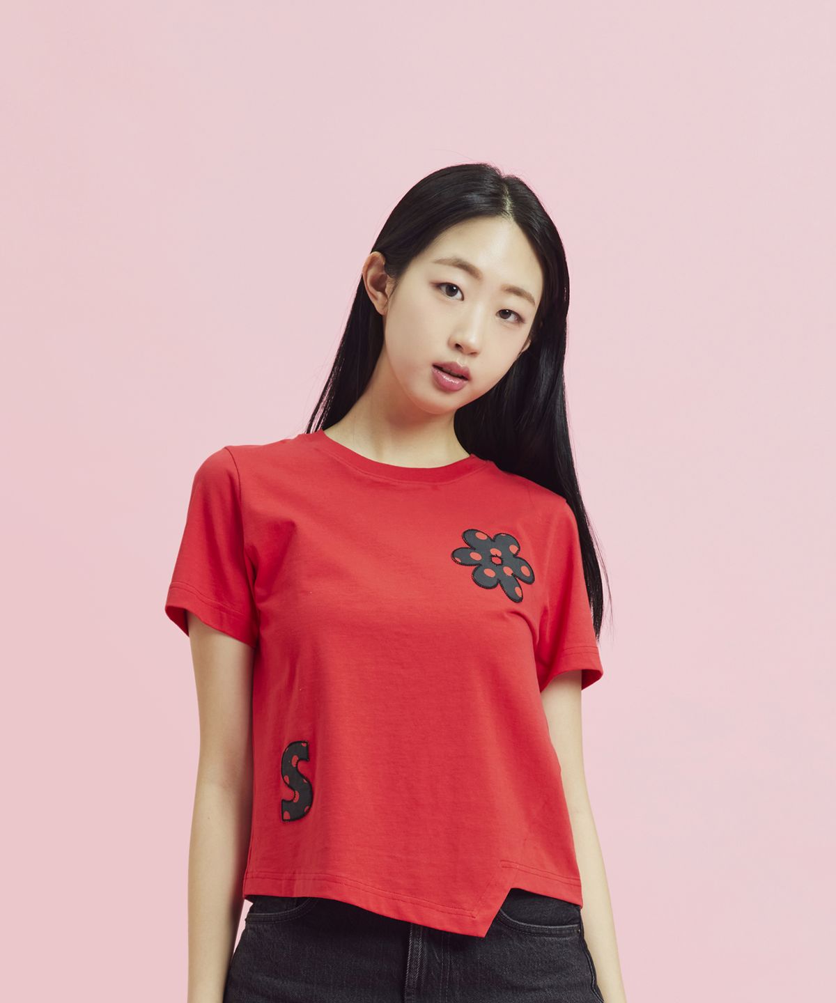 오우라(OWURA) 로고 아플리케 숏슬리브 티셔츠_레드