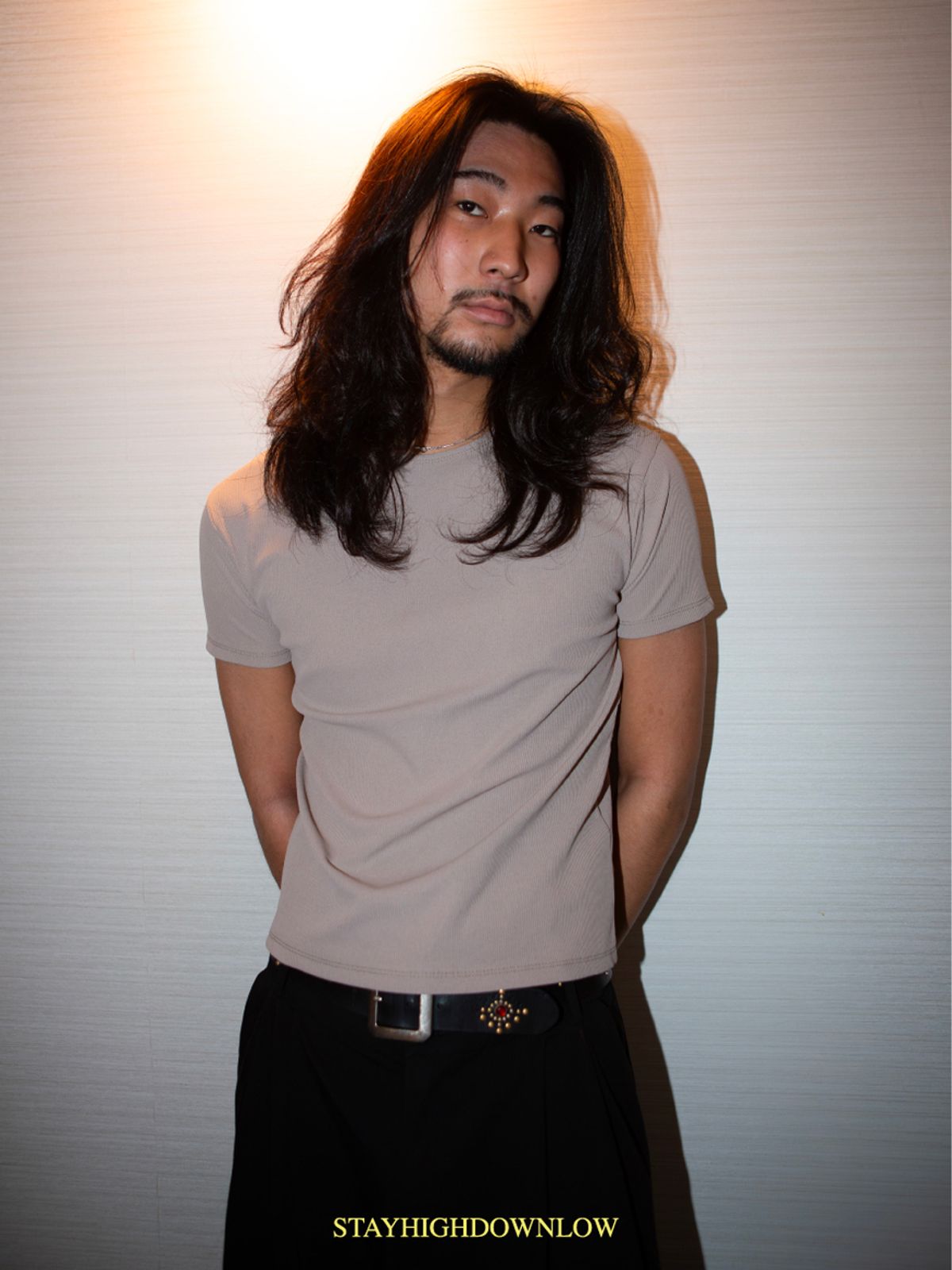 고저(GOZER) LIGHT RIB SLIM T-SHIRT_BEIGE